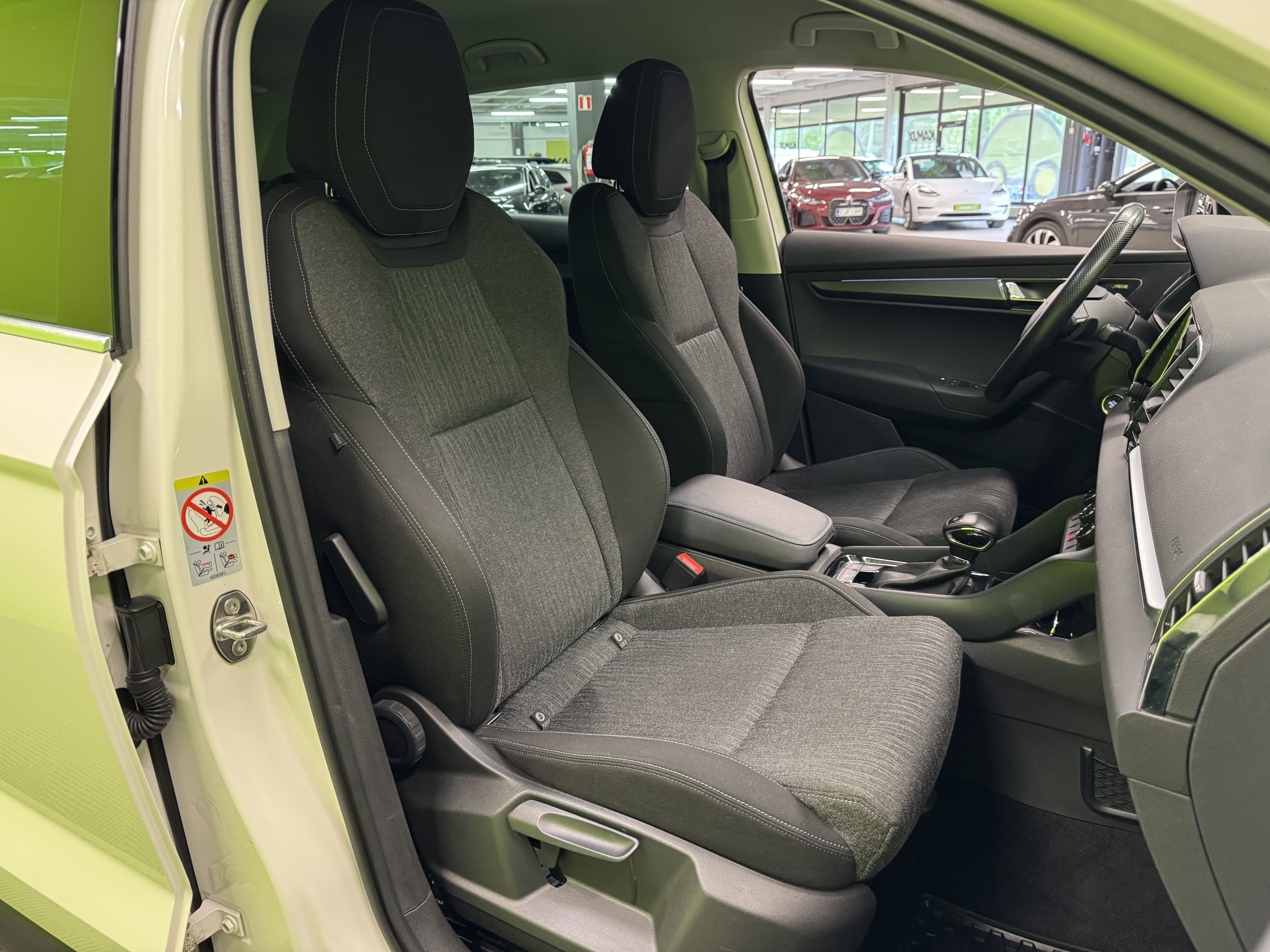 Skoda Karoq 1,5 TSI Style DSG Autom. 2018, kuva 7/23
