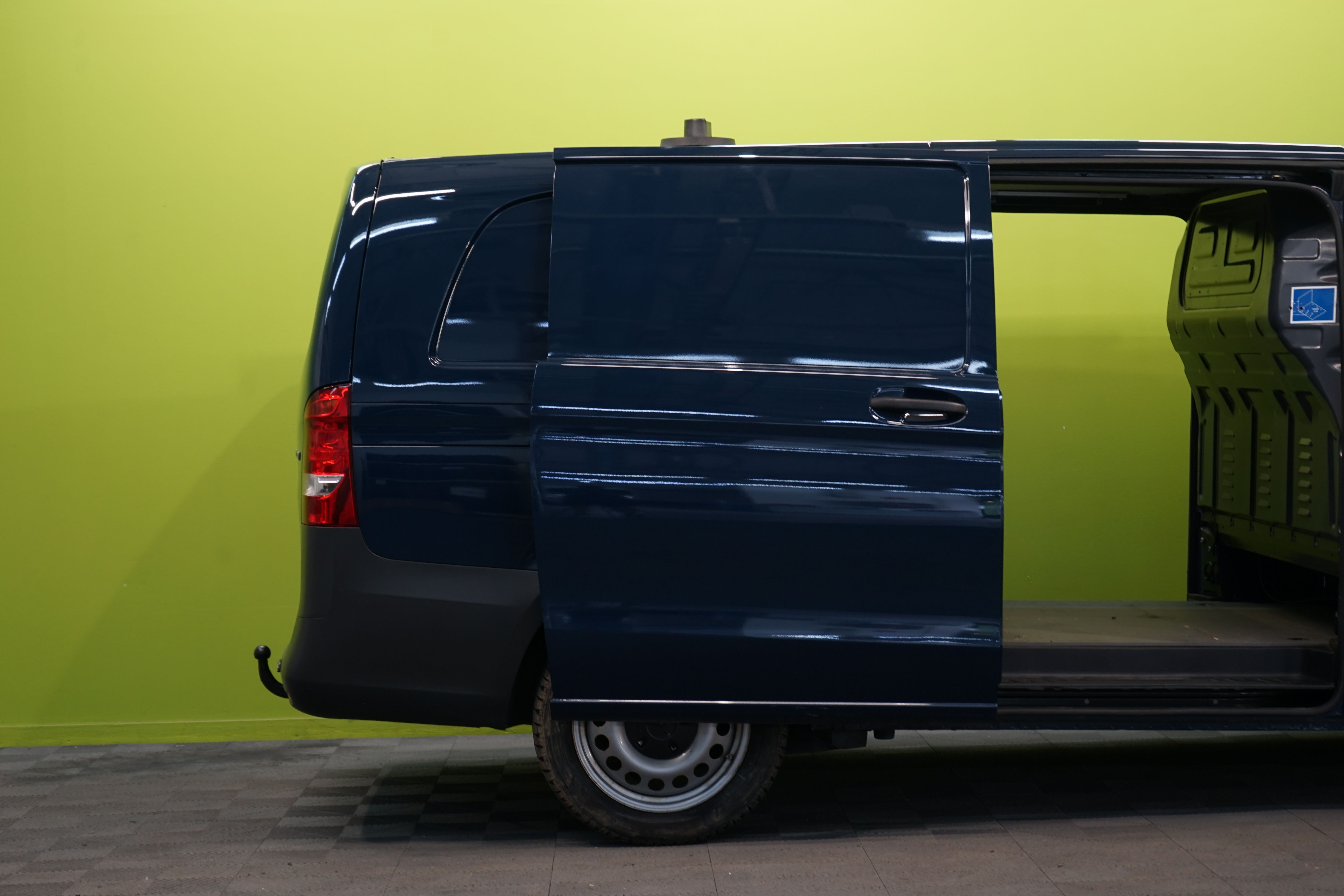 Mercedes-Benz Vito 114CDI pitkä A3 A 2023, kuva 3/18