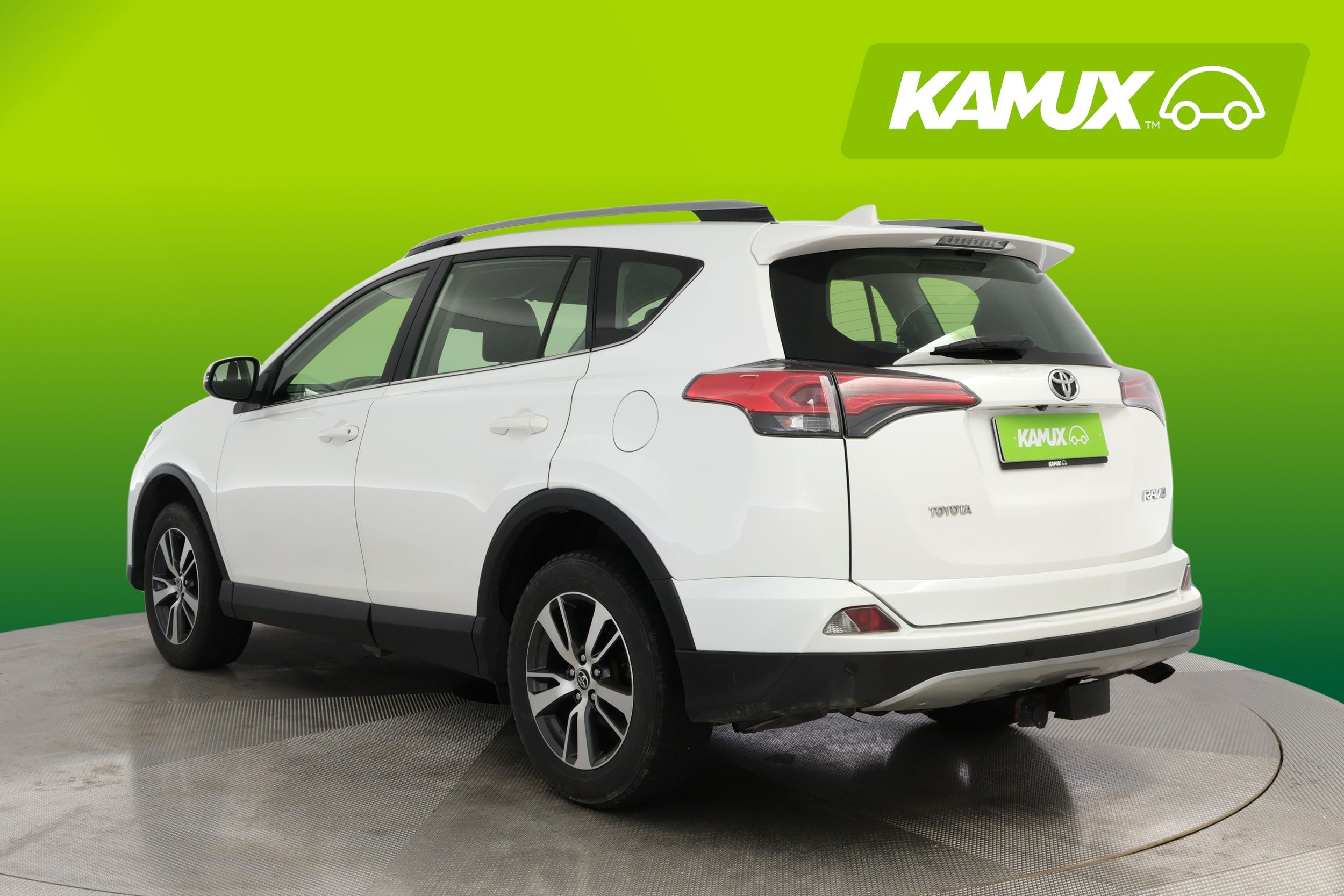 Toyota RAV4 2,0 D-4D FWD Active 2017, kuva 4/20