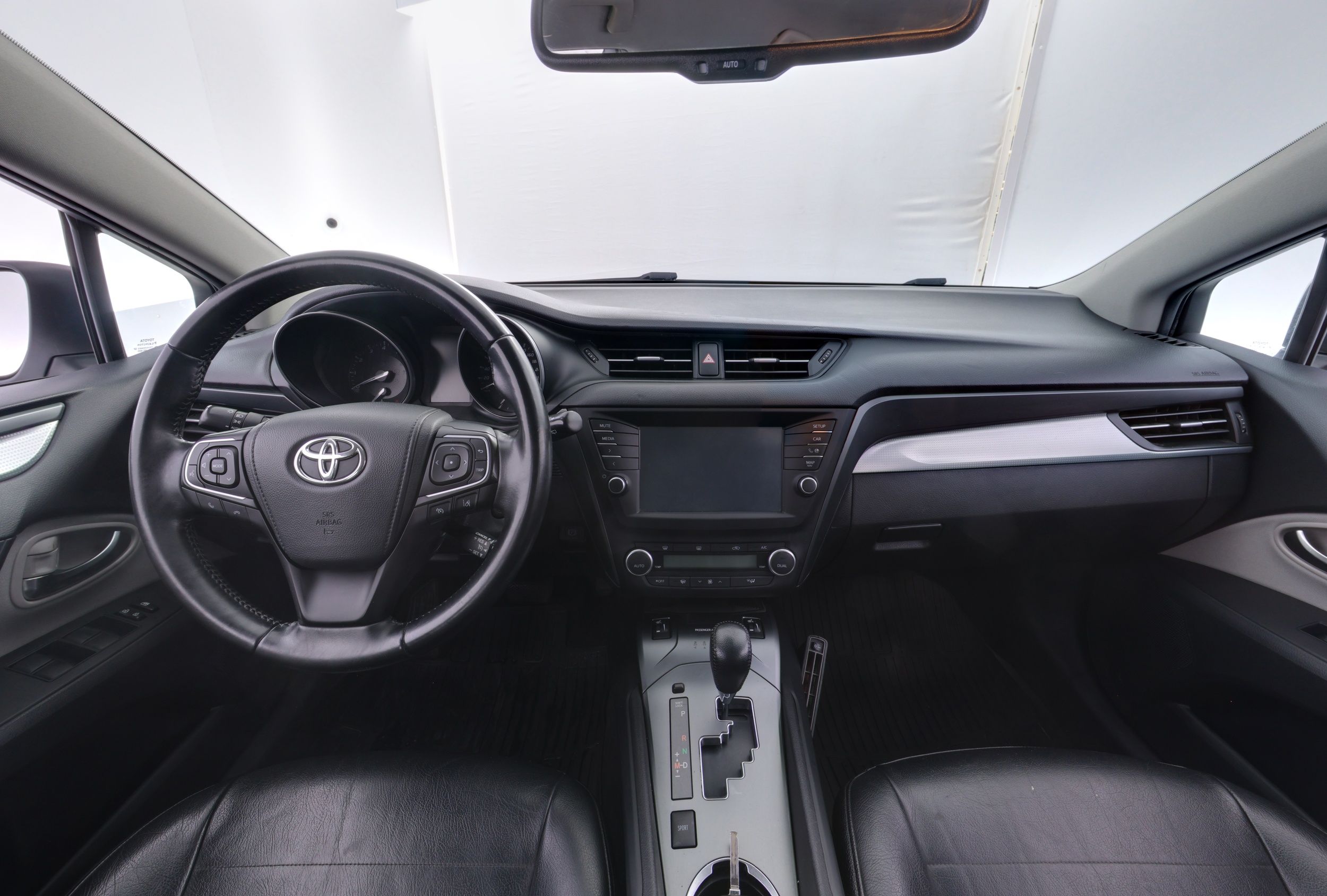 Toyota Avensis 2018, kuva 7/21