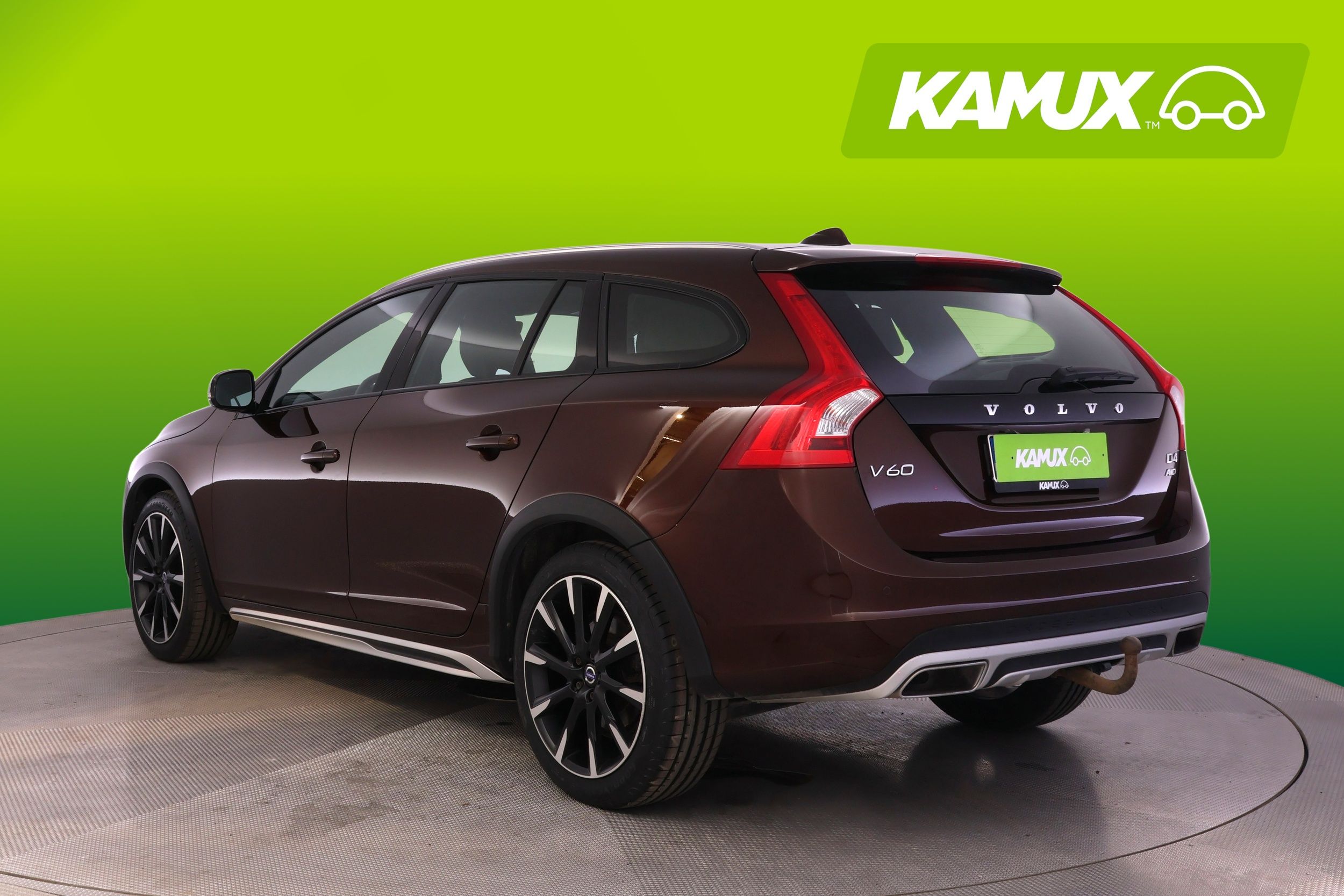 Volvo V60 Cross Country D4 AWD Summum 2017, kuva 4/29