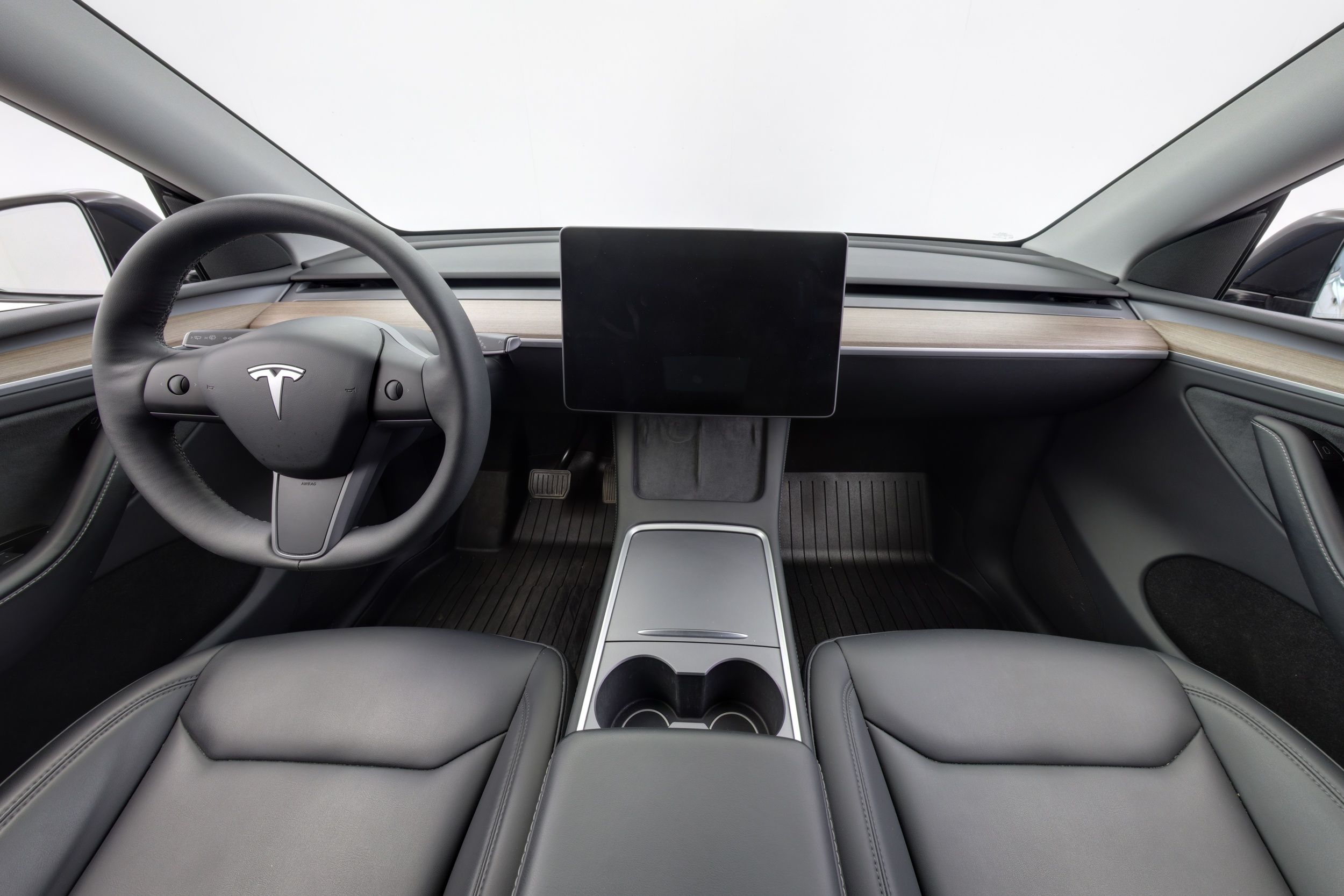 Tesla Model Y Long Range 2024, kuva 7/25