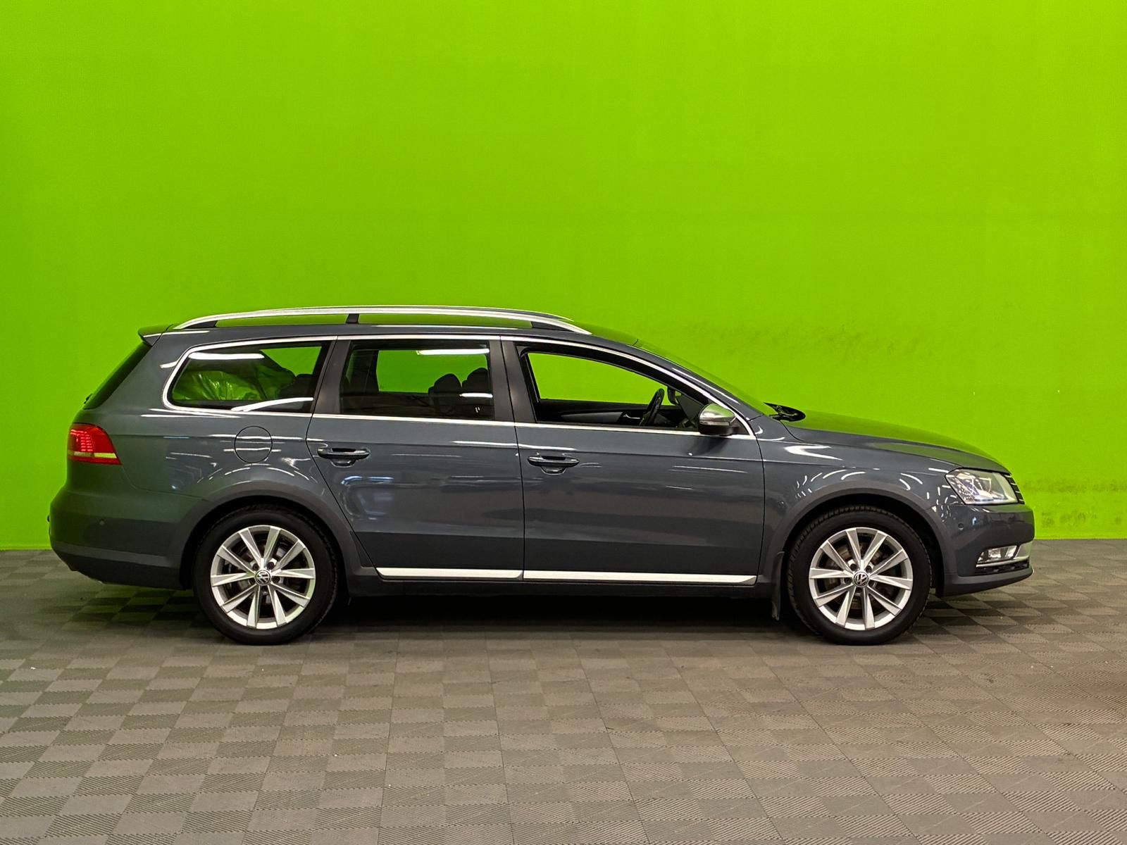 Volkswagen Passat 2013, photo 3/14