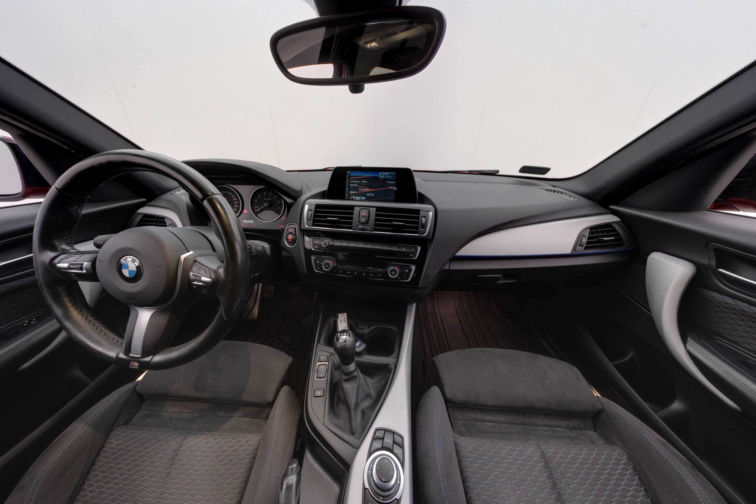 BMW 118 2016, kuva 7/17