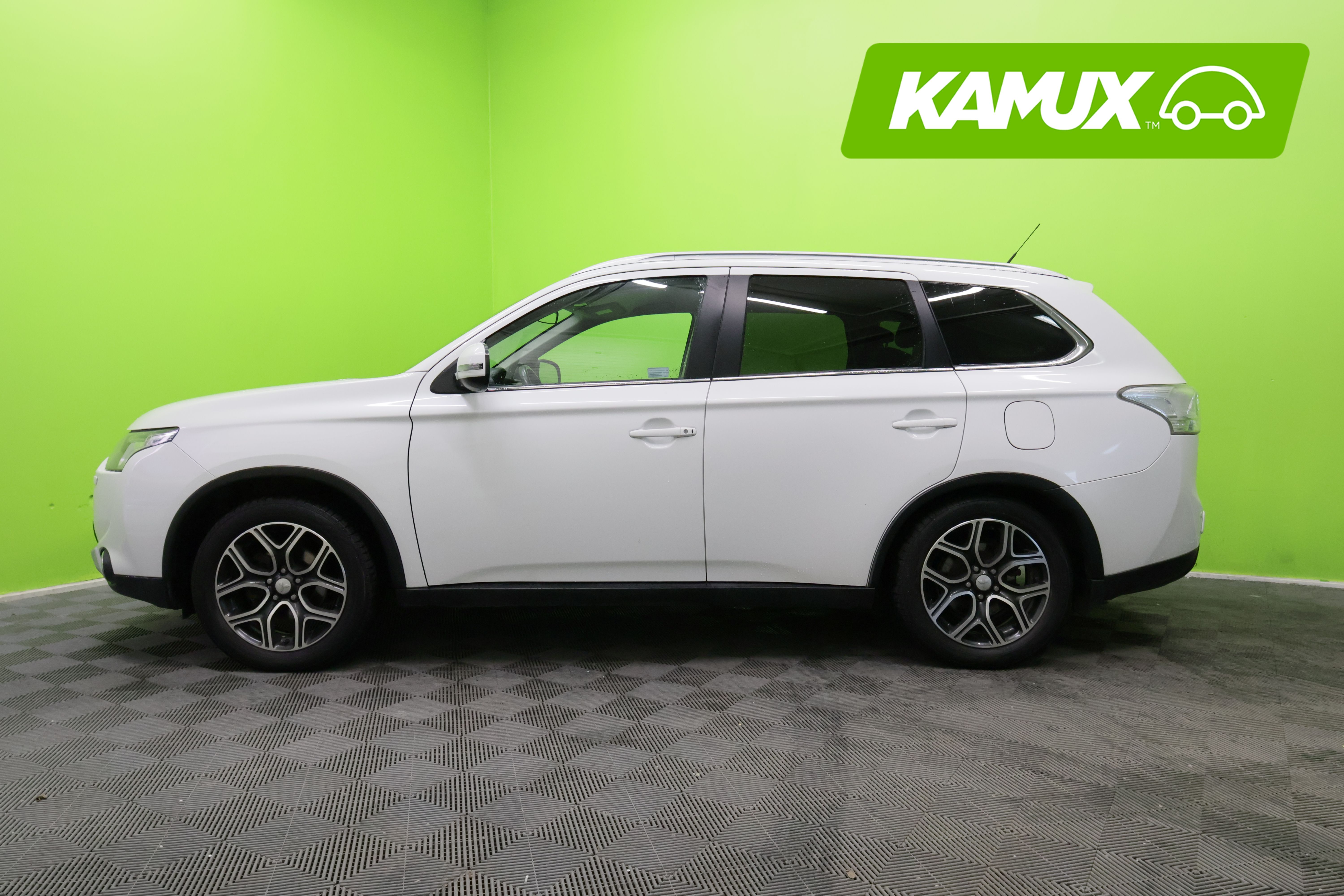 Mitsubishi Outlander 2015, kuva 5/21