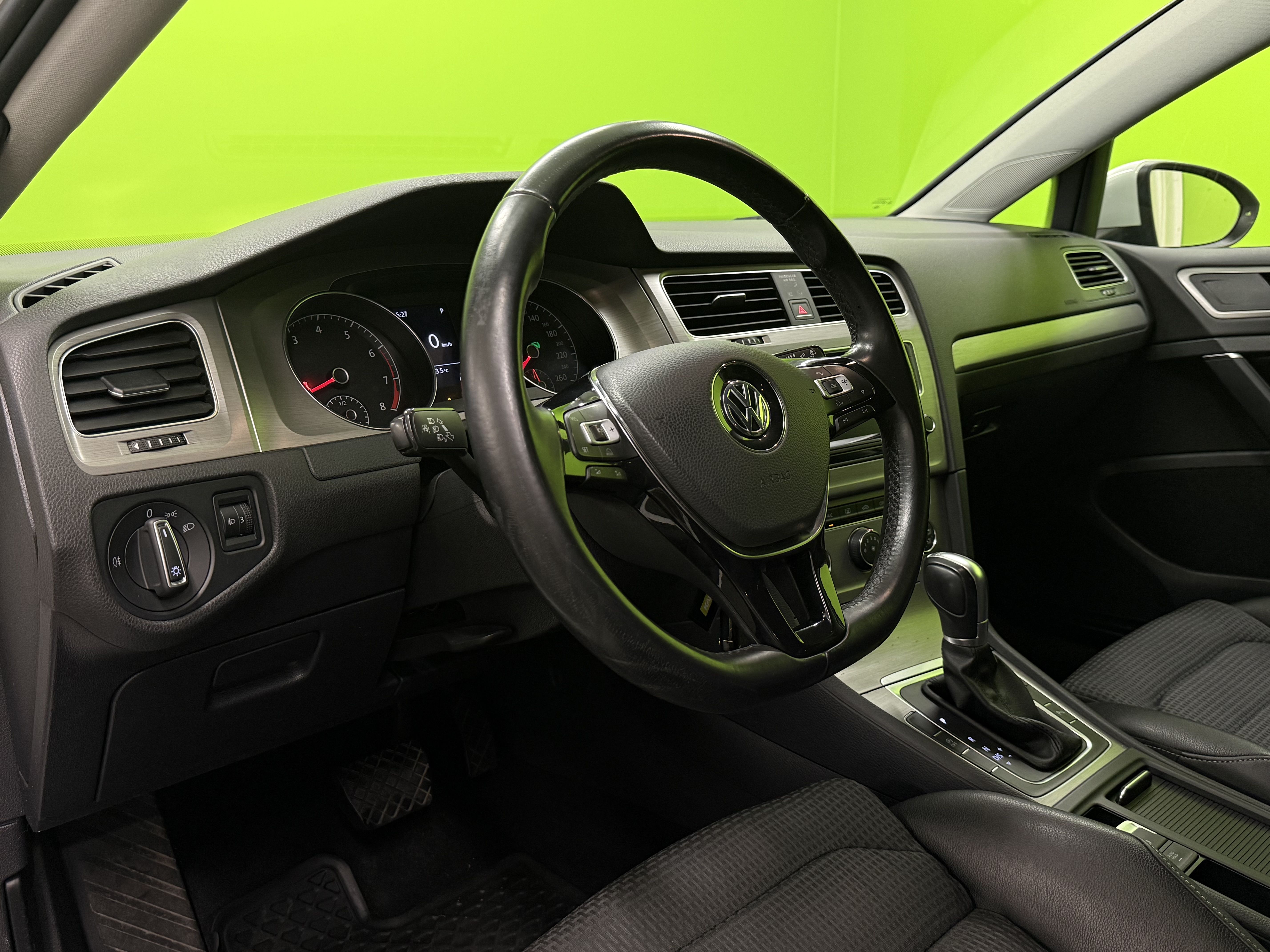 Volkswagen Golf 2015, kuva 6/30