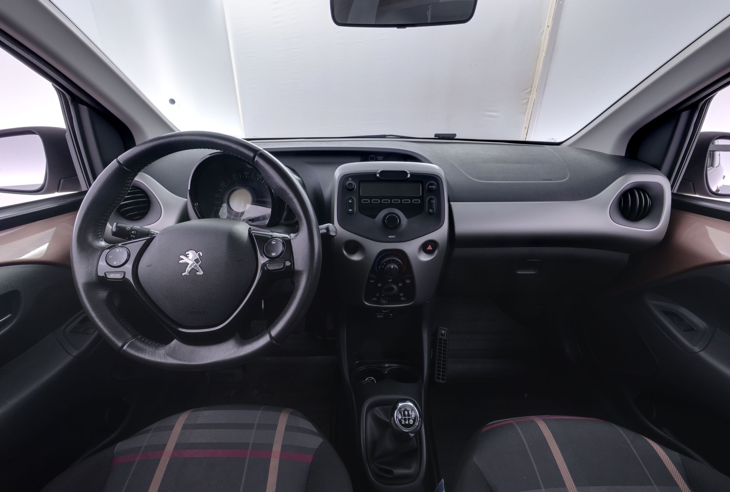 Peugeot 108 Active e-VTi 68 5-ov 2015, kuva 7/23