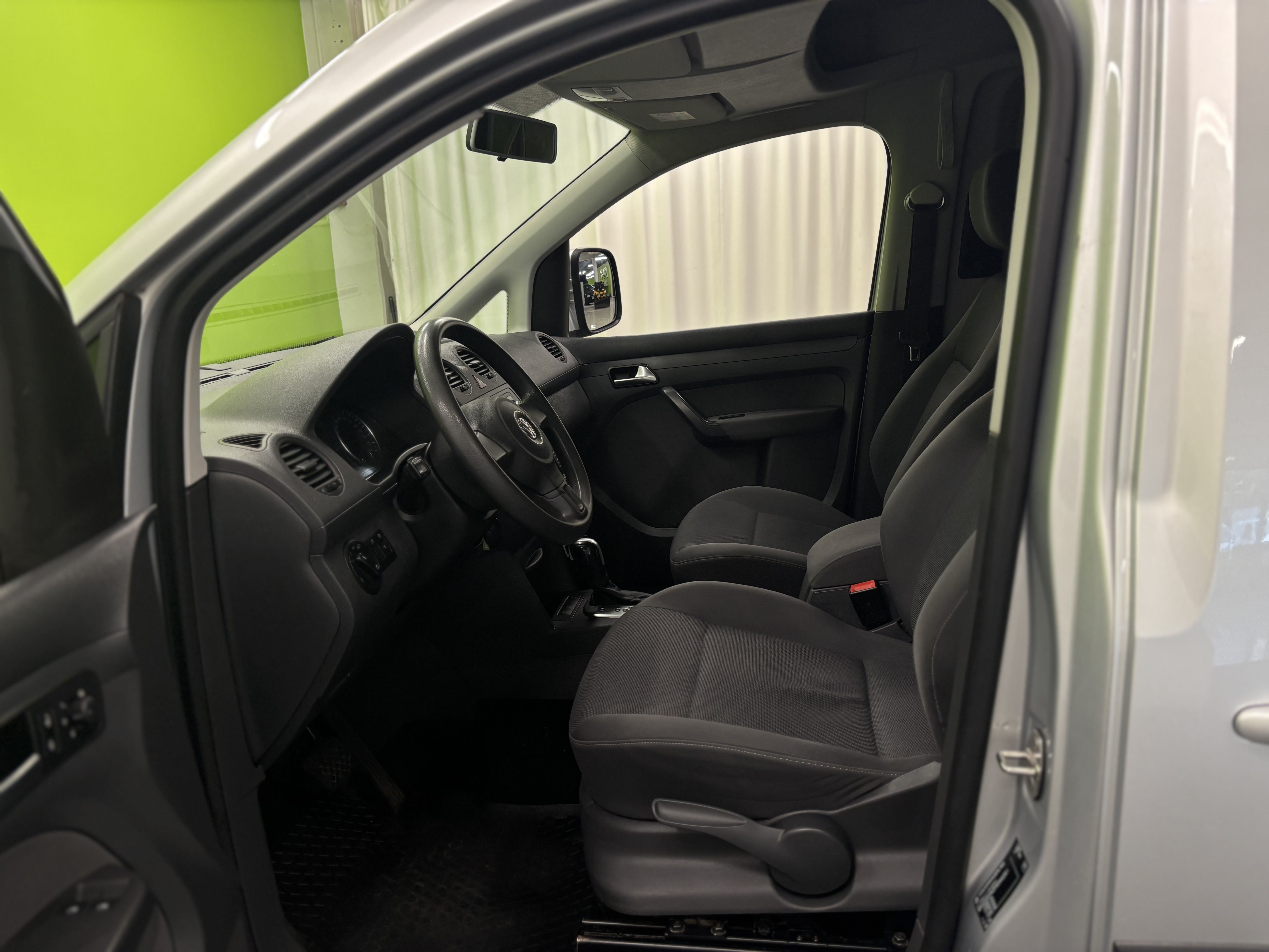 Volkswagen Caddy Maxi 2015, kuva 7/25