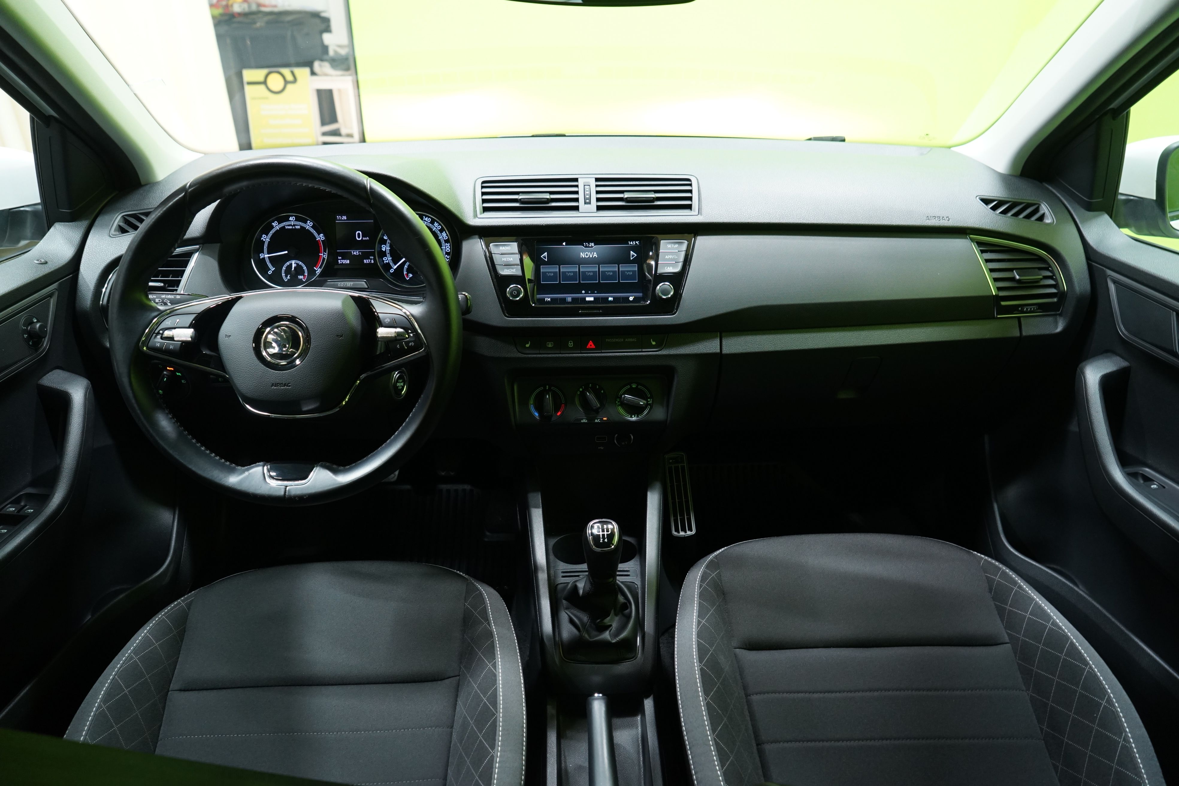 Skoda Fabia Combi 1,0 TSI 95 Ambition 2021, kuva 6/19