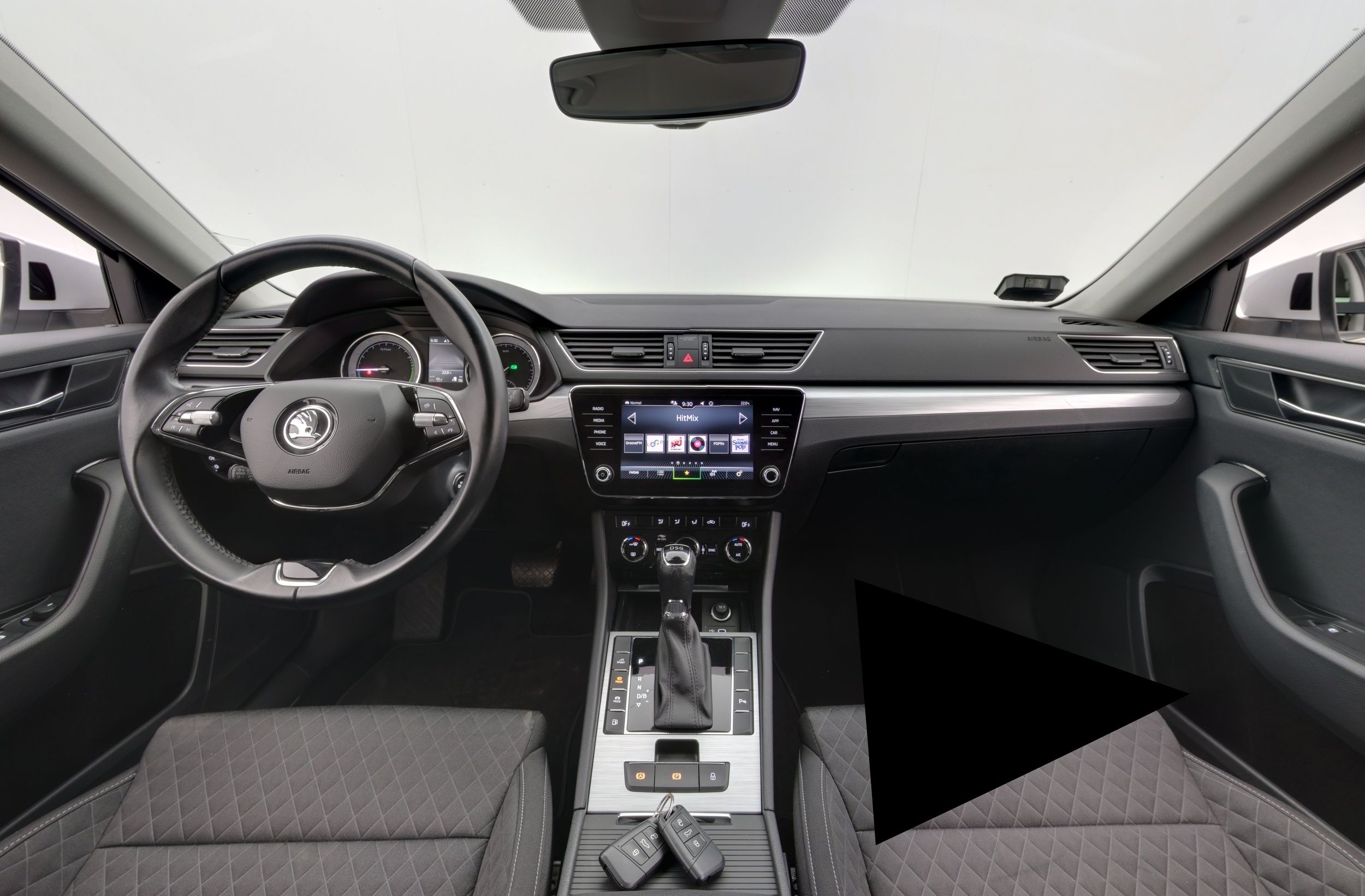Skoda Superb 2021, kuva 7/22