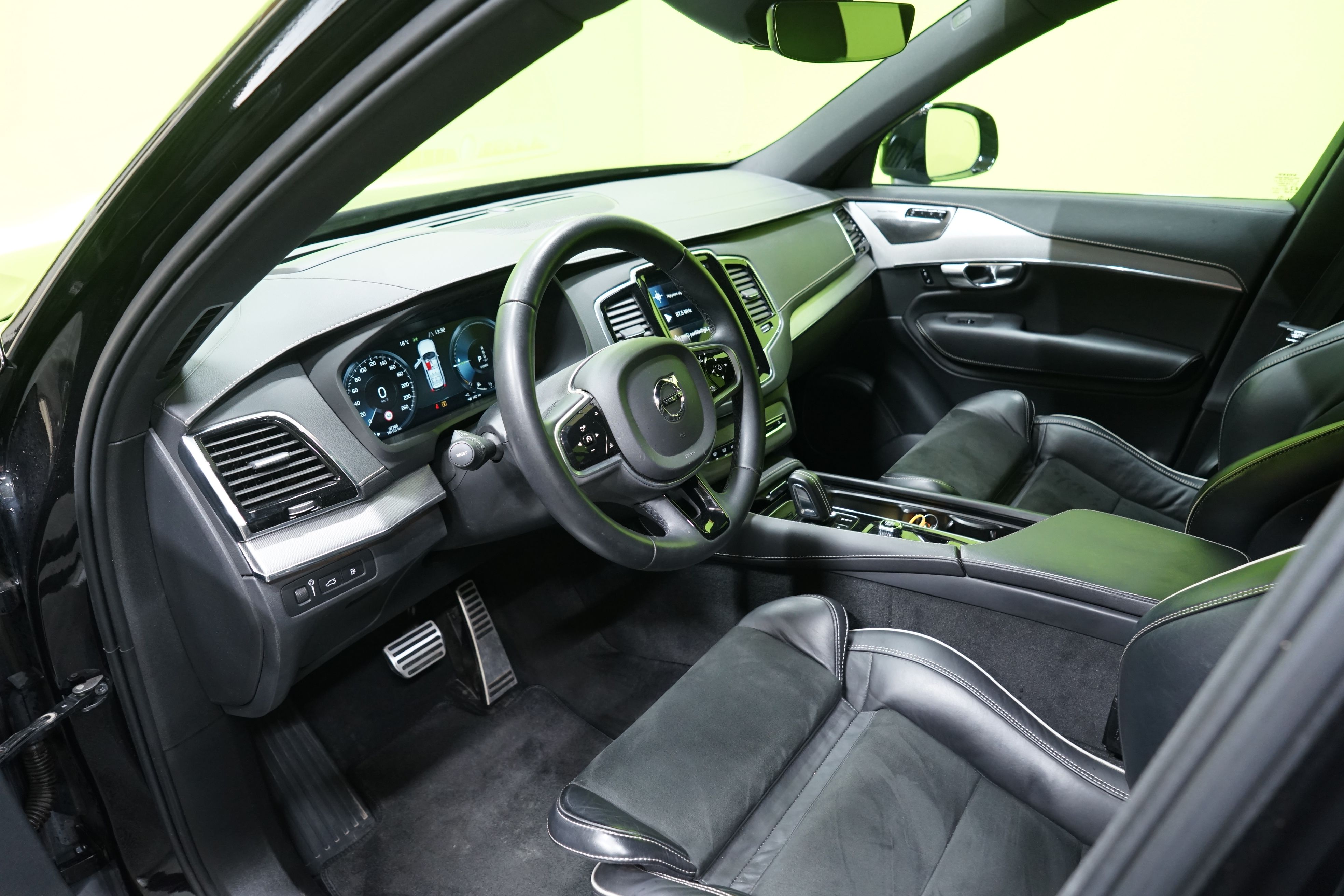 Volvo XC90 2022, kuva 7/26