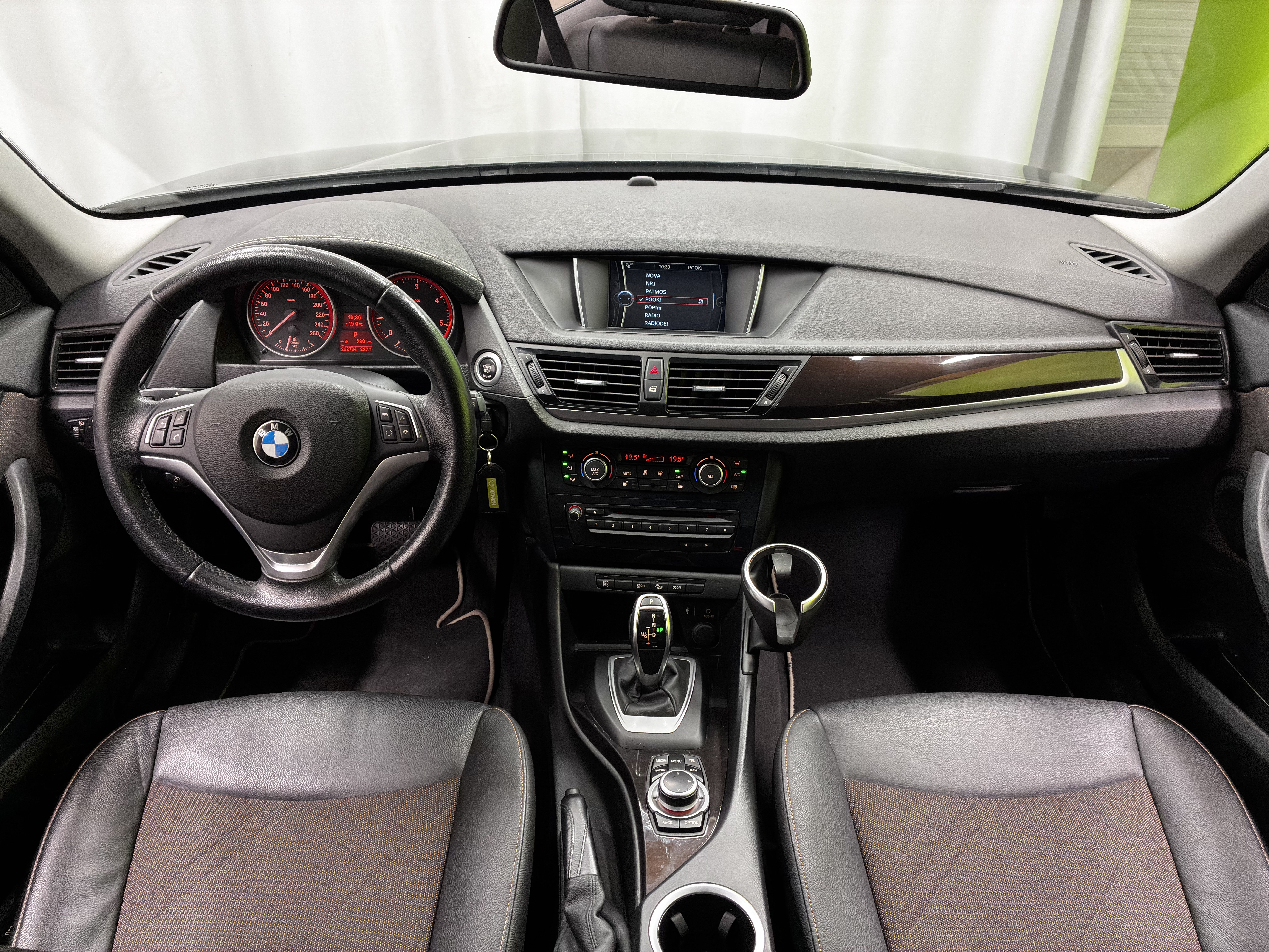 BMW X1 2015, kuva 6/17