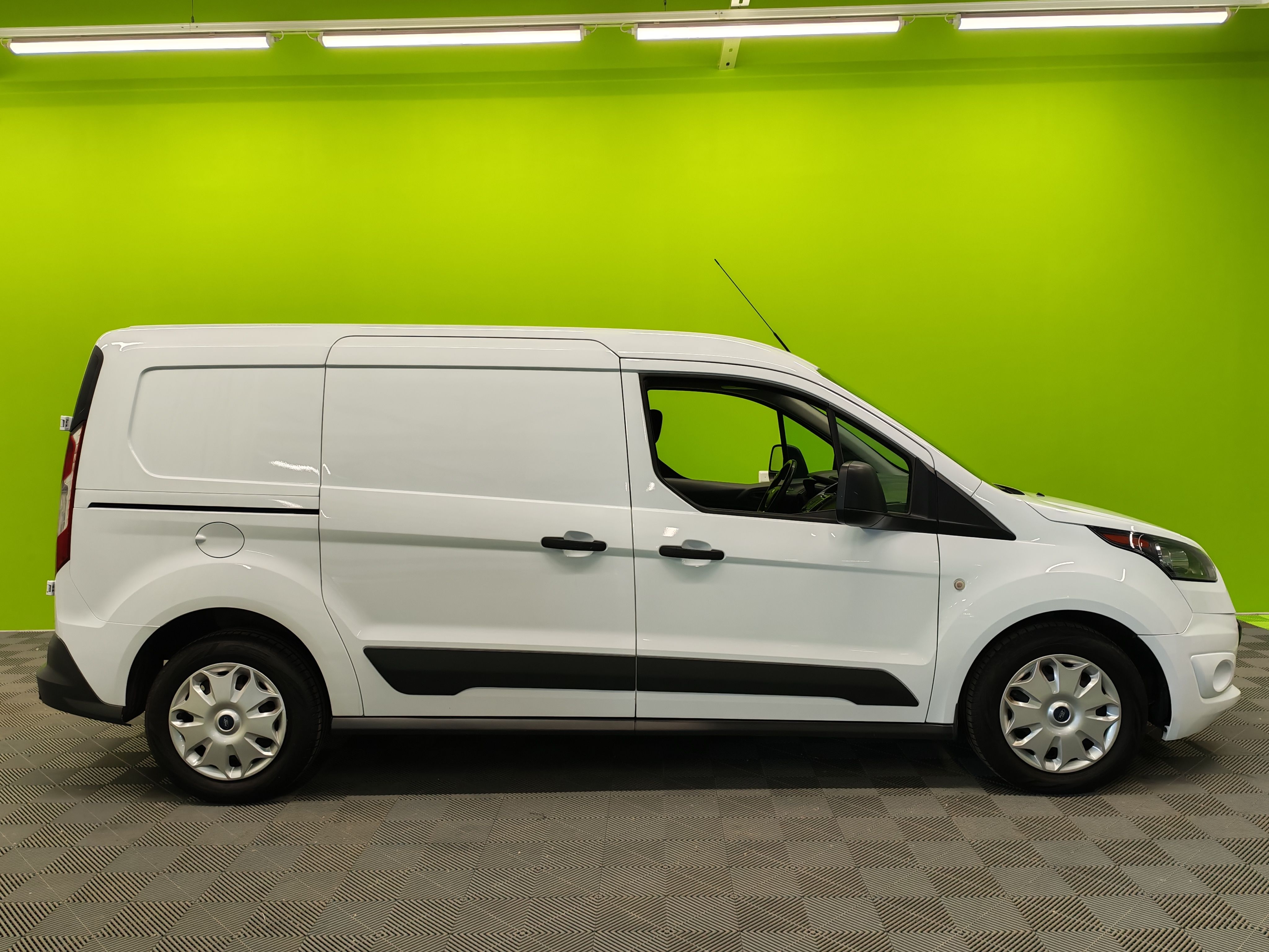 Ford Transit Connect 2018, kuva 2/22