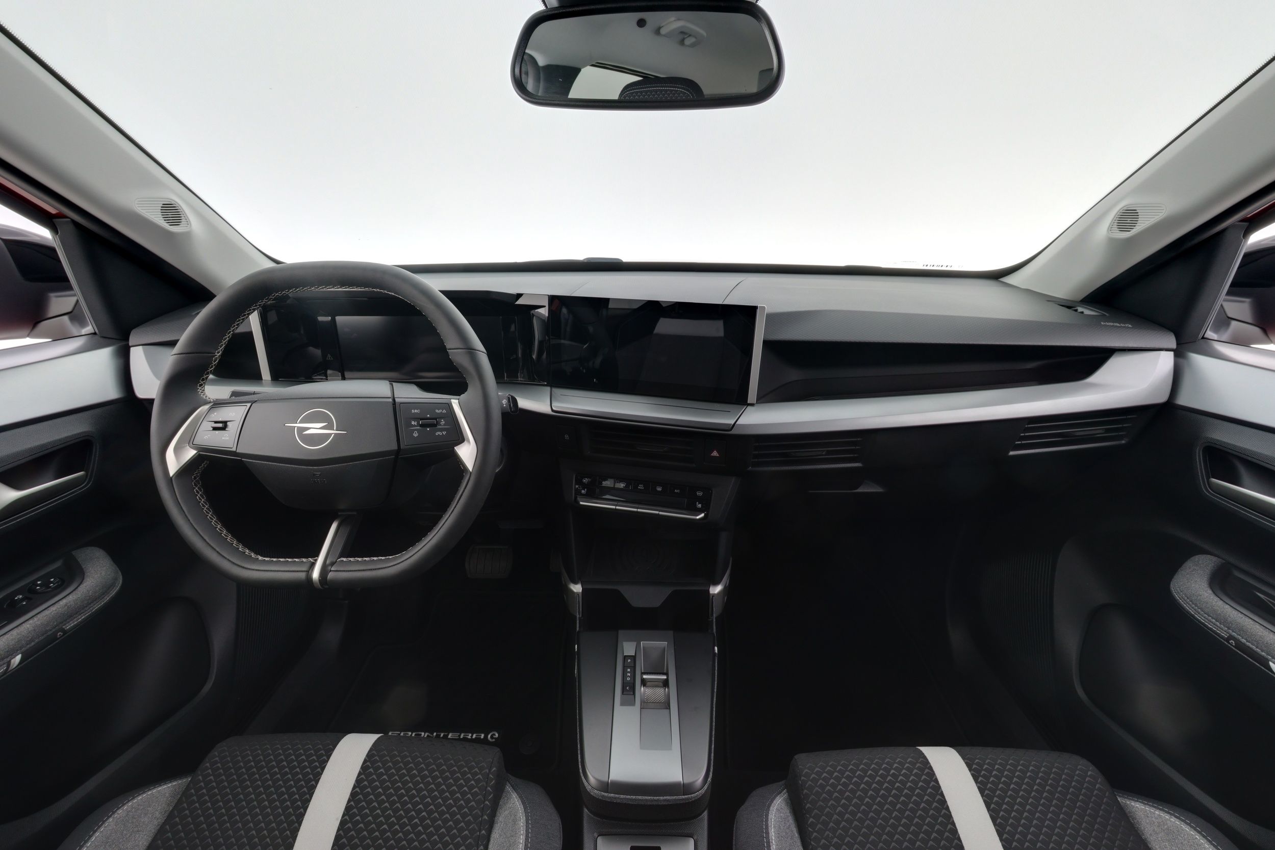 Opel Frontera e GS 2025, kuva 7/23