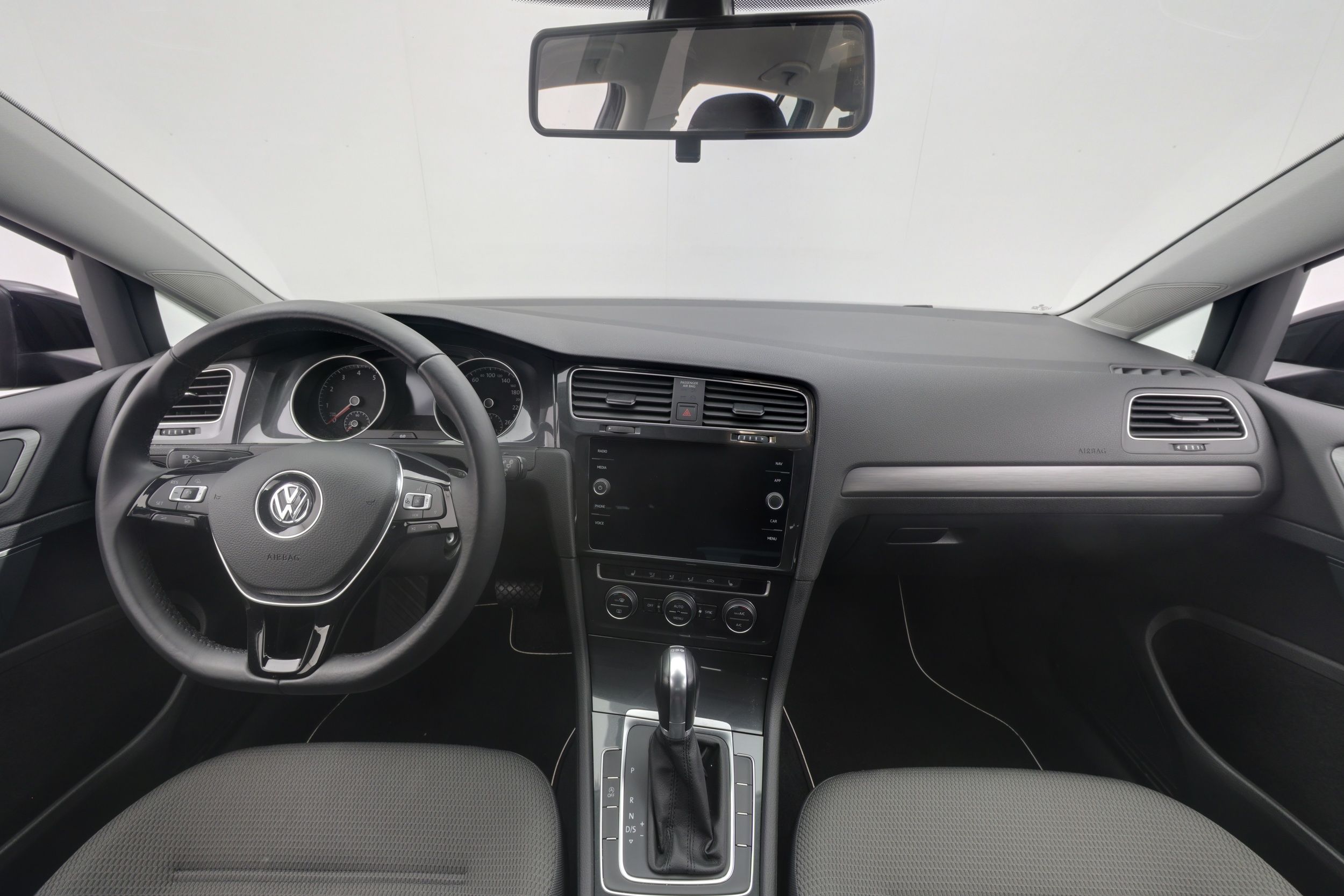 Volkswagen Golf 2019, kuva 7/29