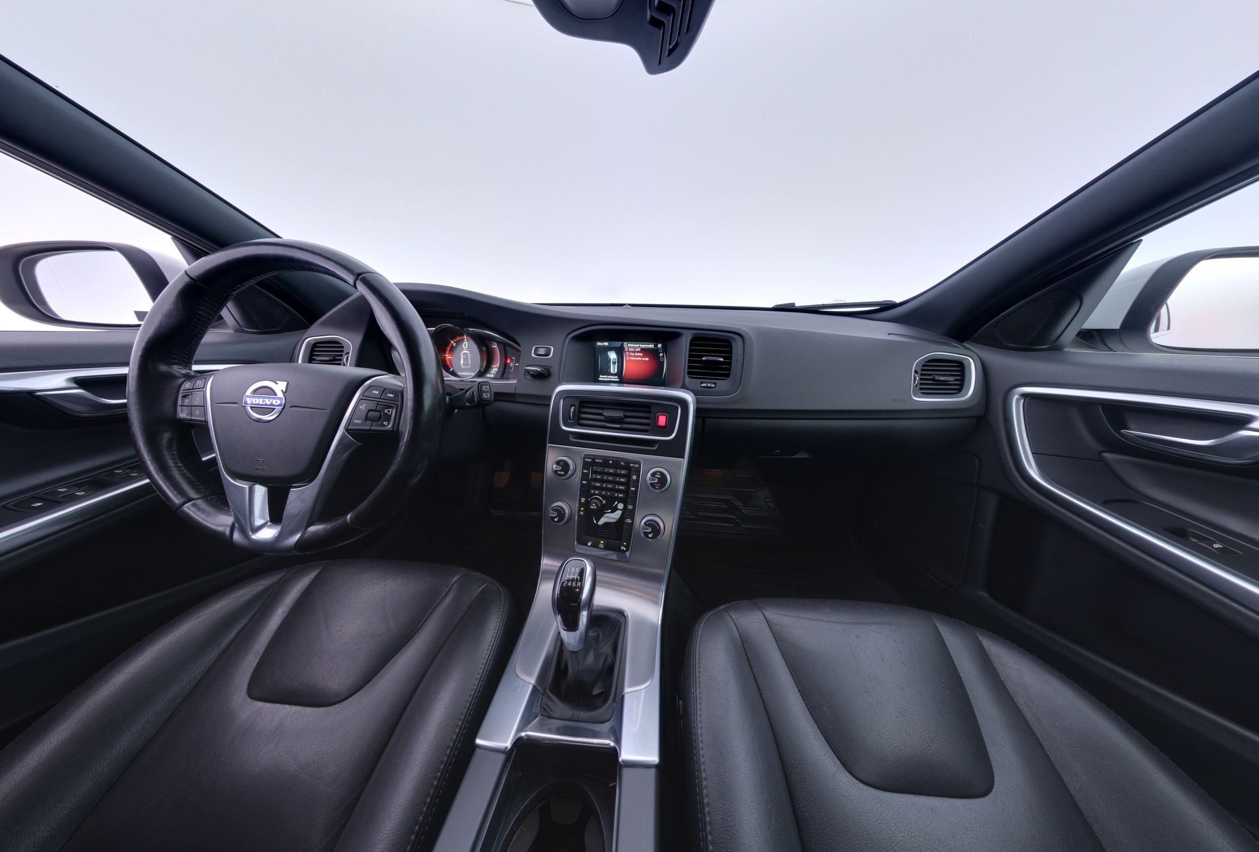 Volvo V60 D3 Business 2016, kuva 7/28
