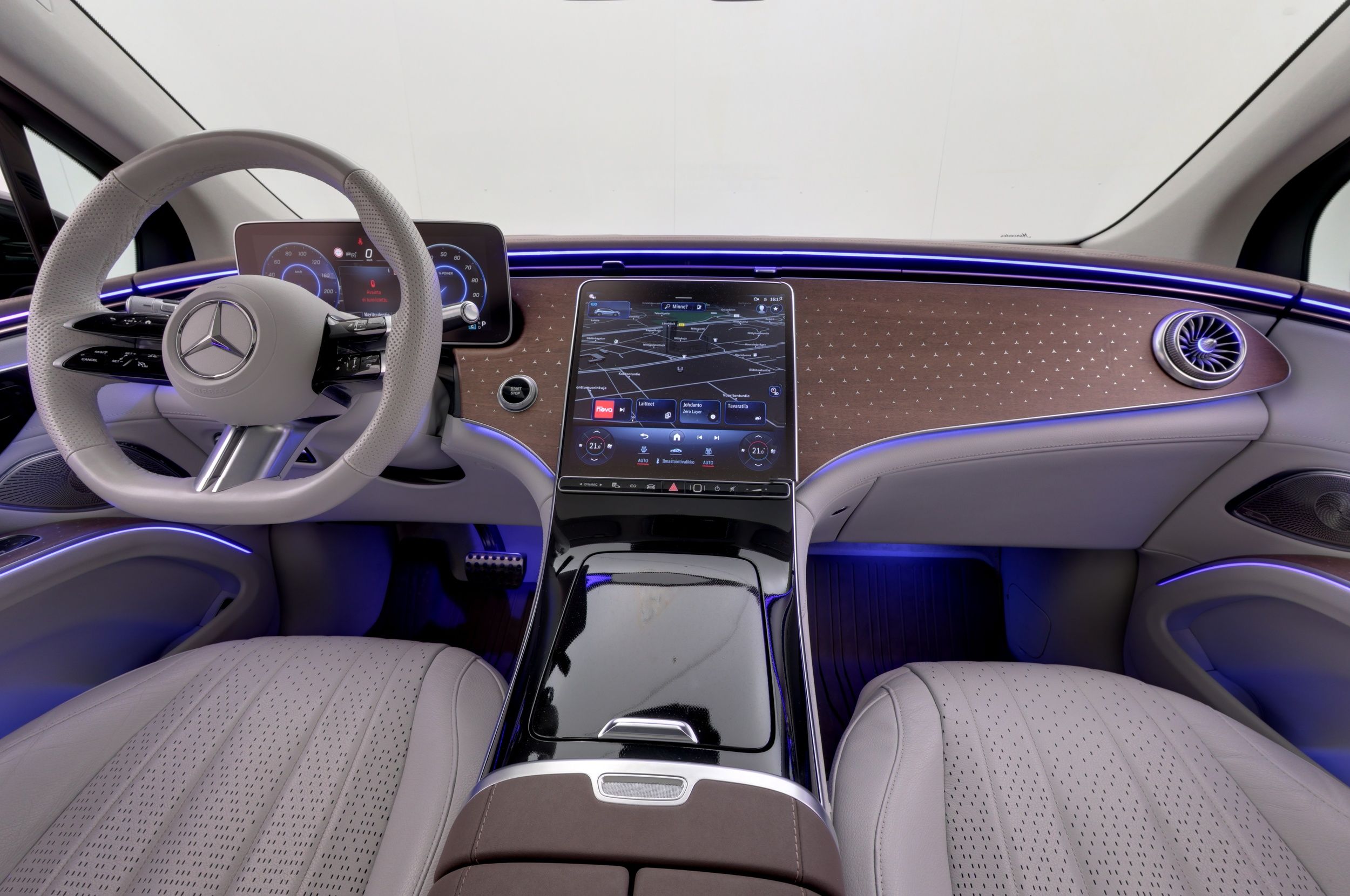 Mercedes-Benz EQS SUV 2023, kuva 7/24
