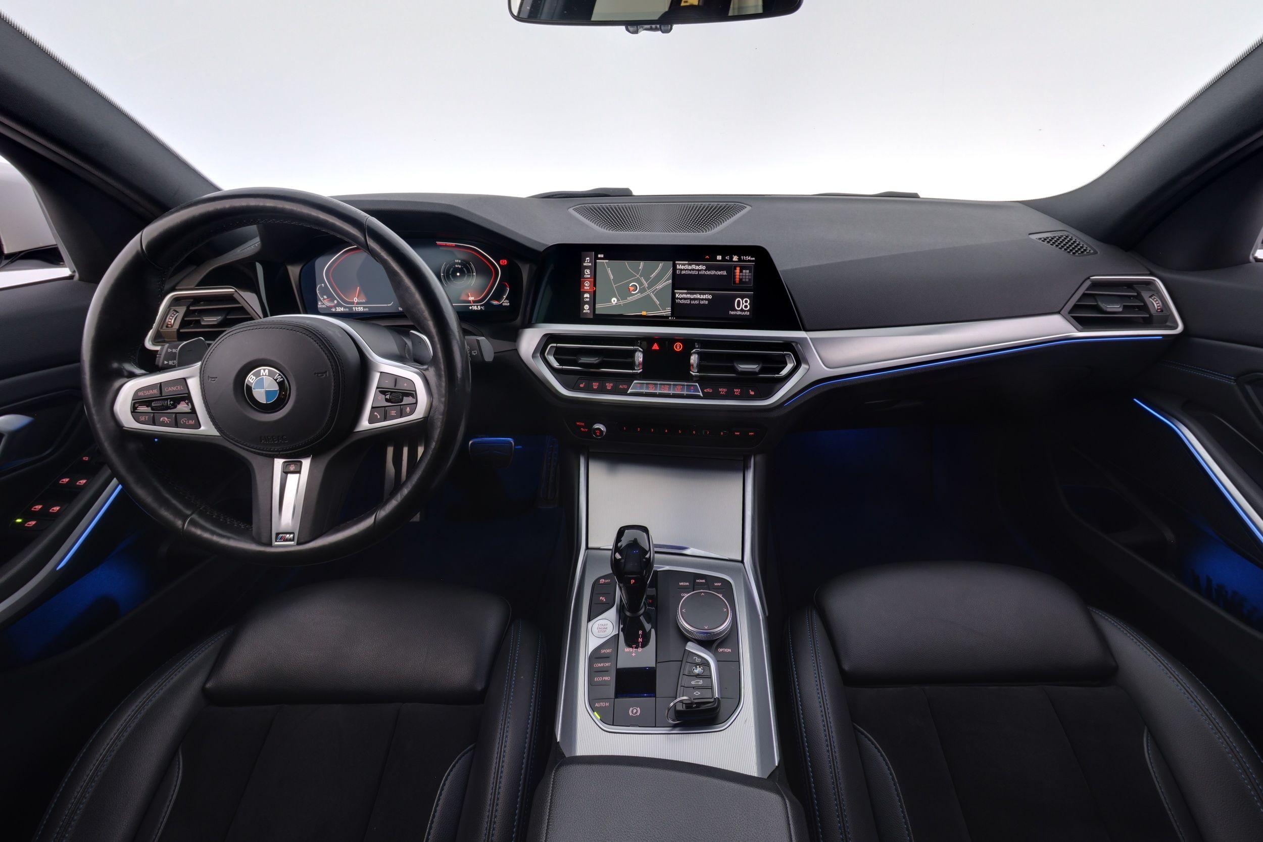 BMW 320 2021, kuva 7/31