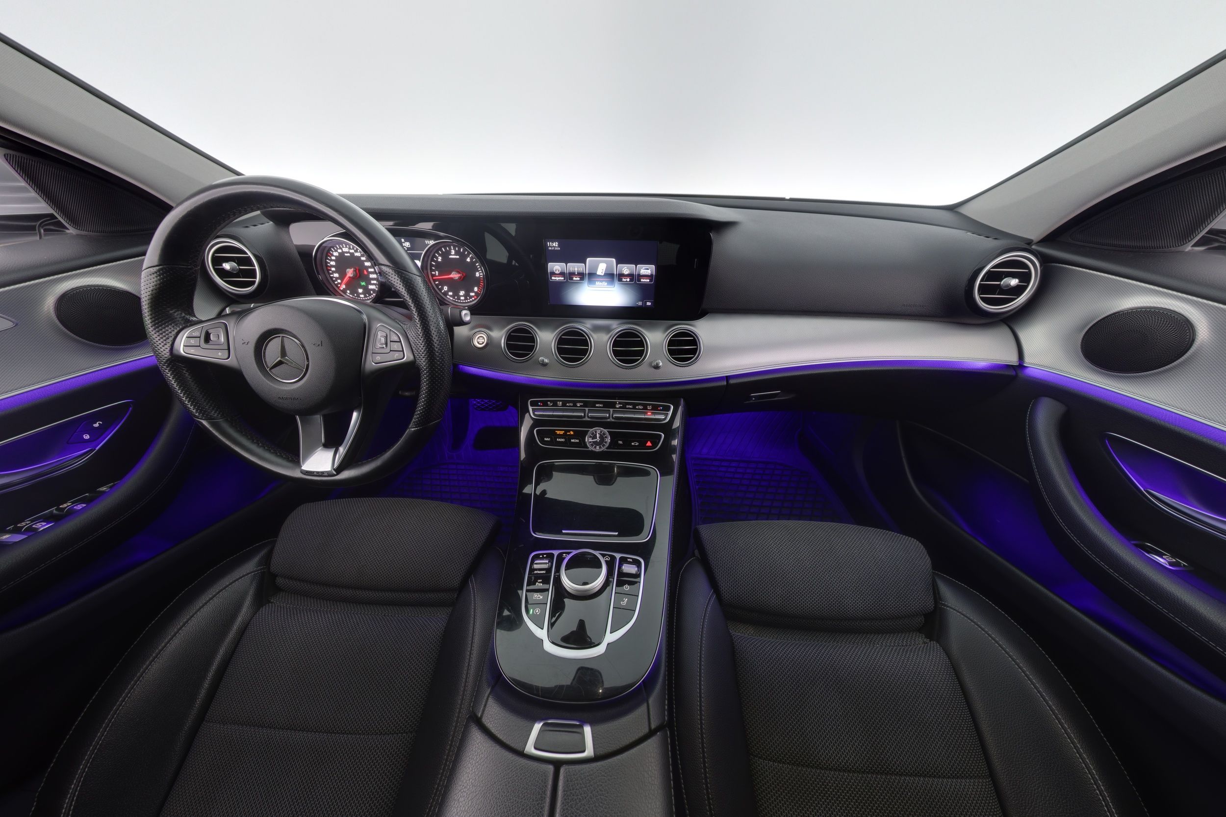 Mercedes-Benz E 2017, kuva 7/20