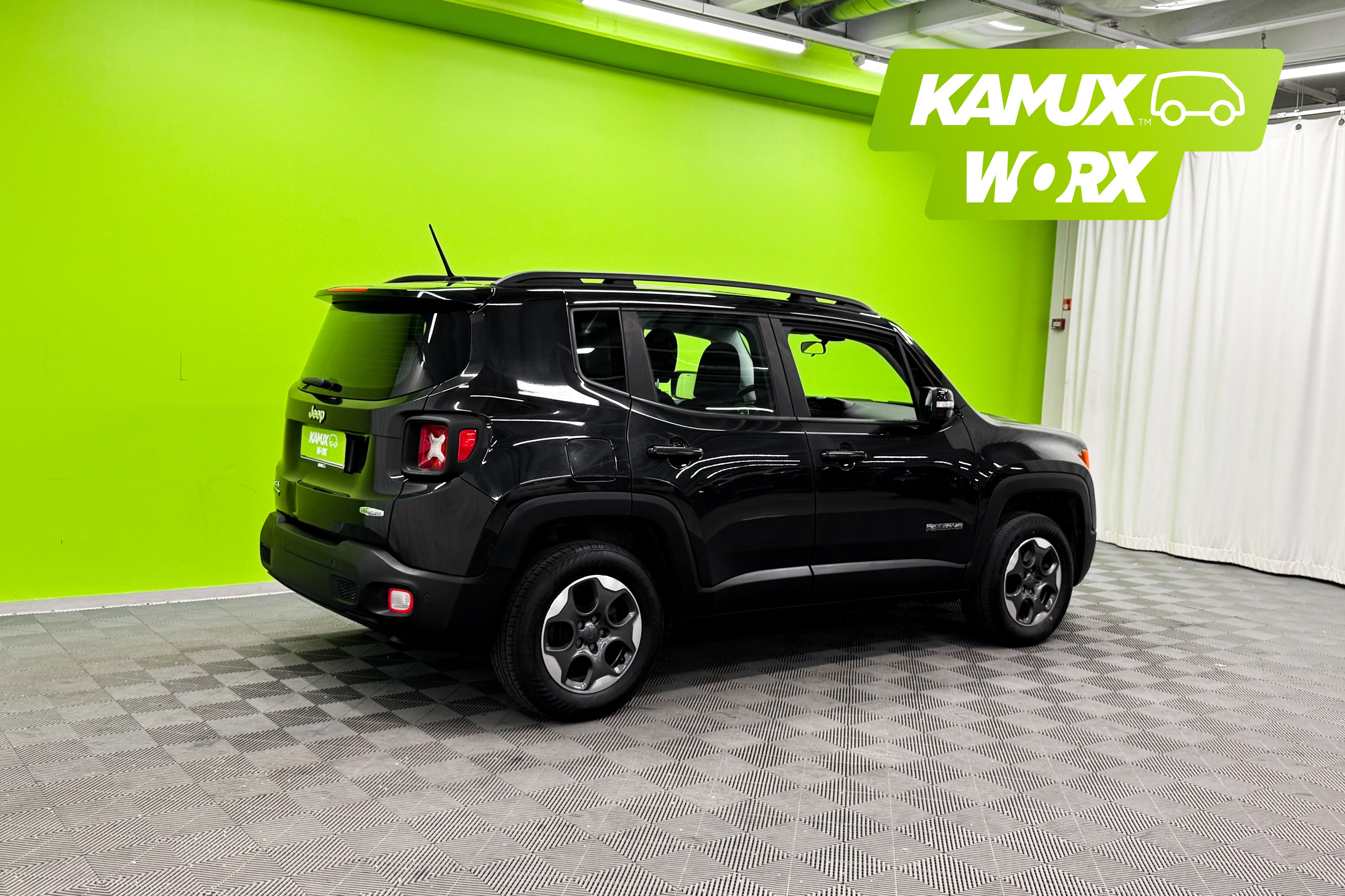 Jeep Renegade 2015, kuva 3/26