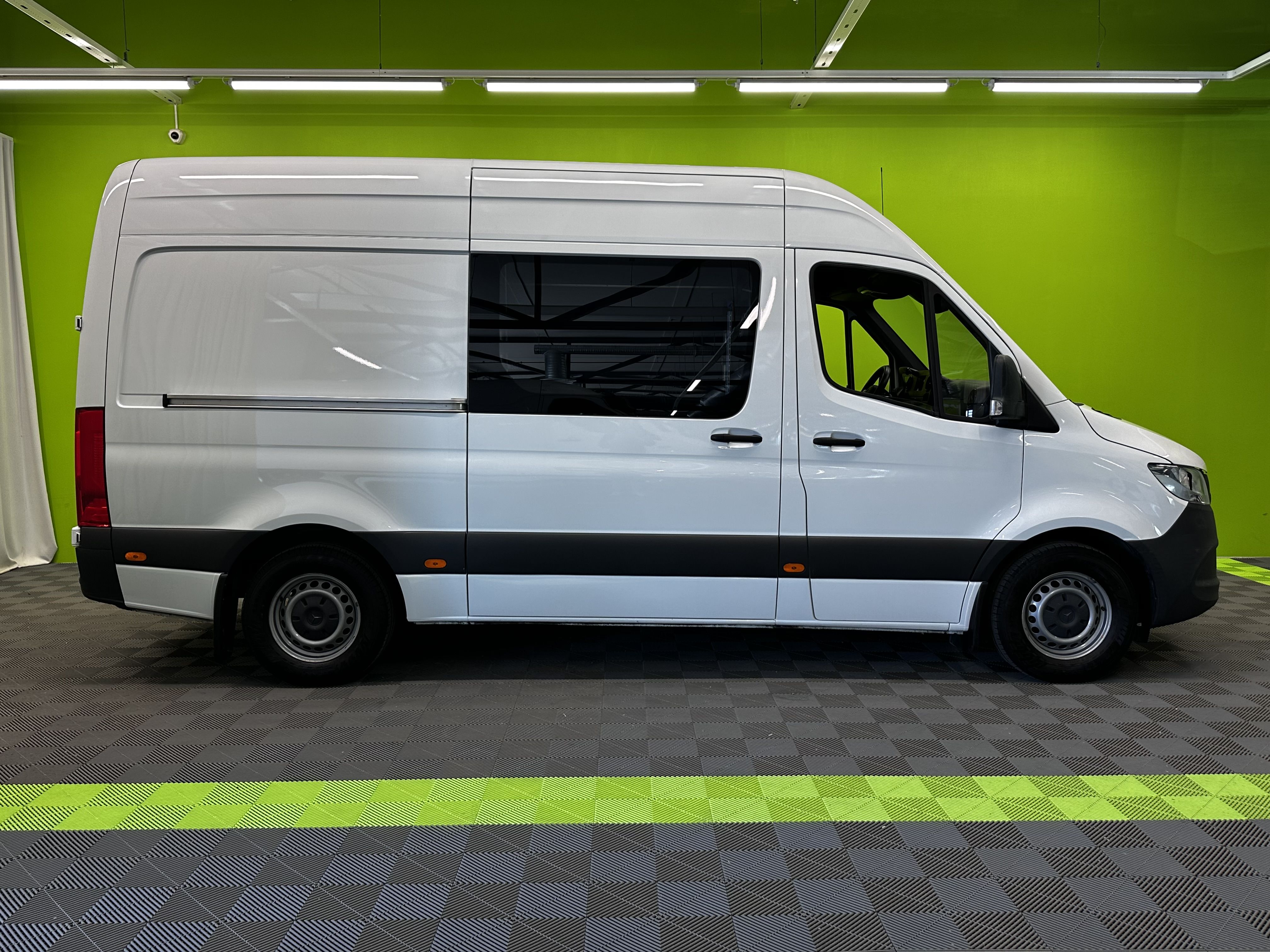 Mercedes-Benz Sprinter 2021, kuva 2/24