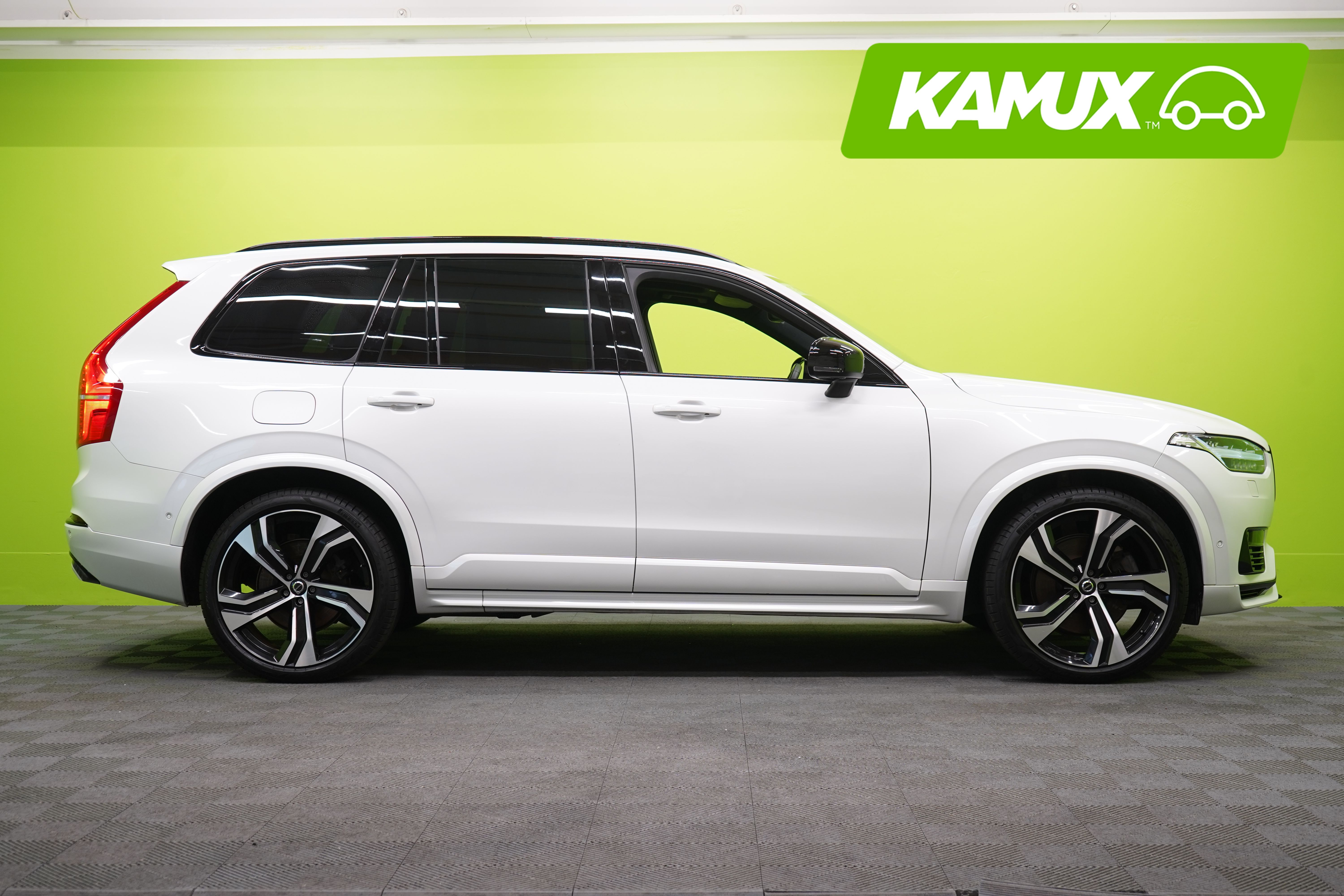 Volvo XC90 T8 AWD Ultimate Dark Plug-In 2023, kuva 2/32
