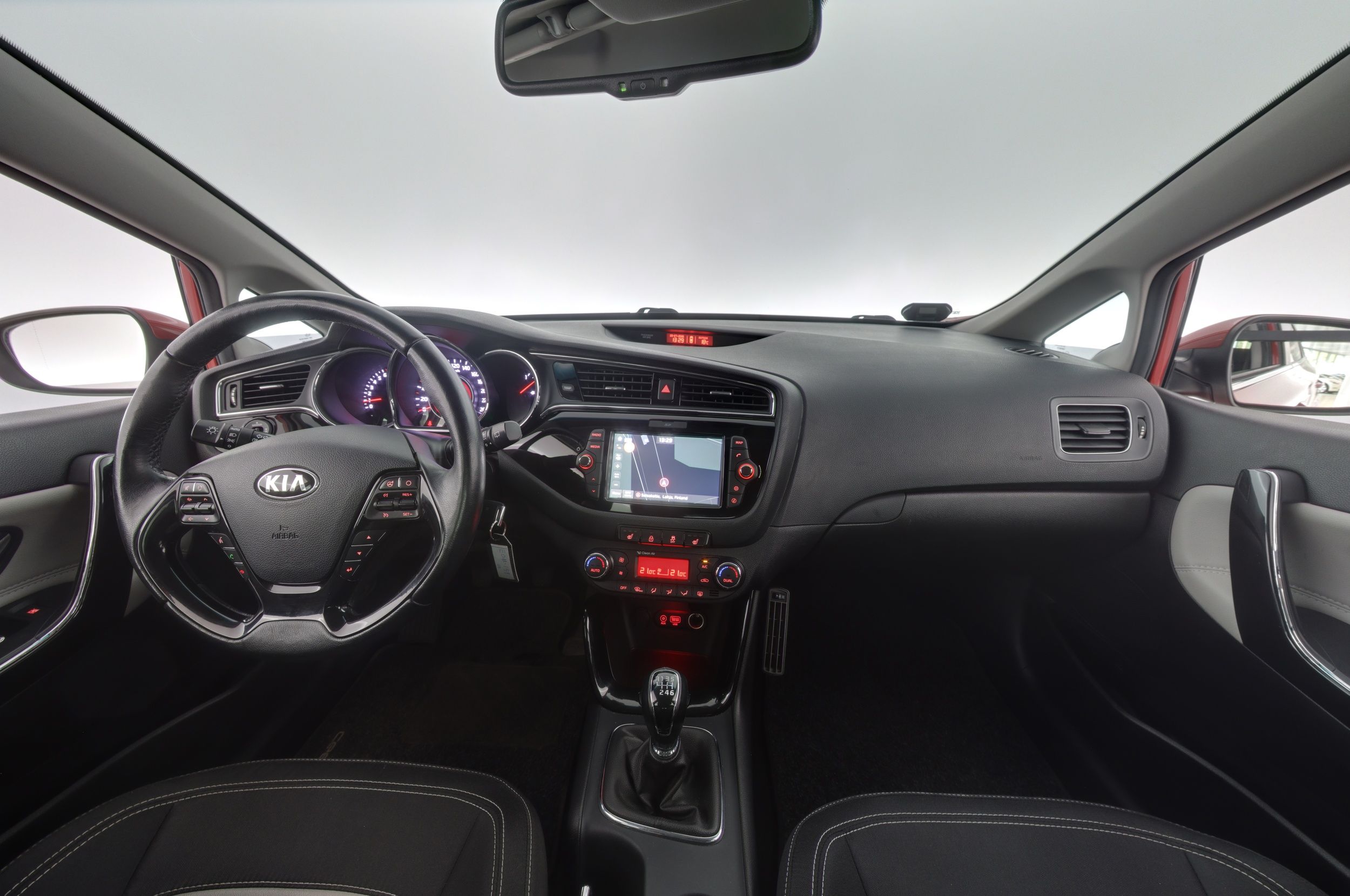 Kia Ceed 2017, kuva 7/18
