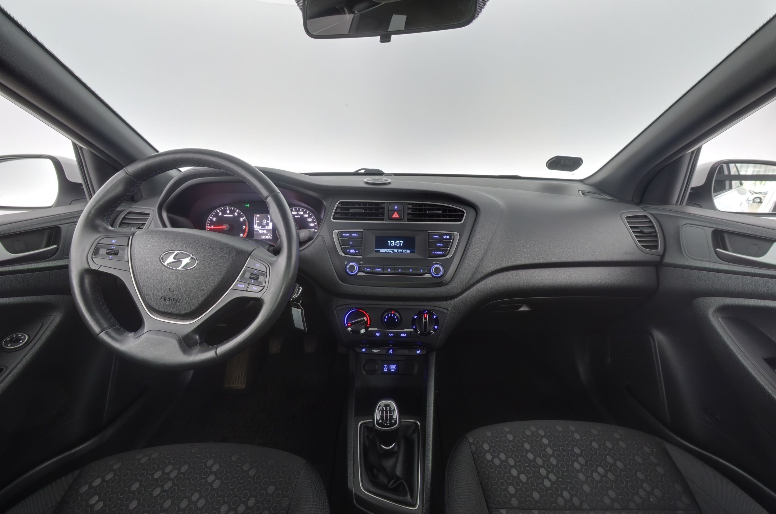 Hyundai i20 1,0 T-GDI 100 hv 5MT Fresh W 2018, kuva 7/17