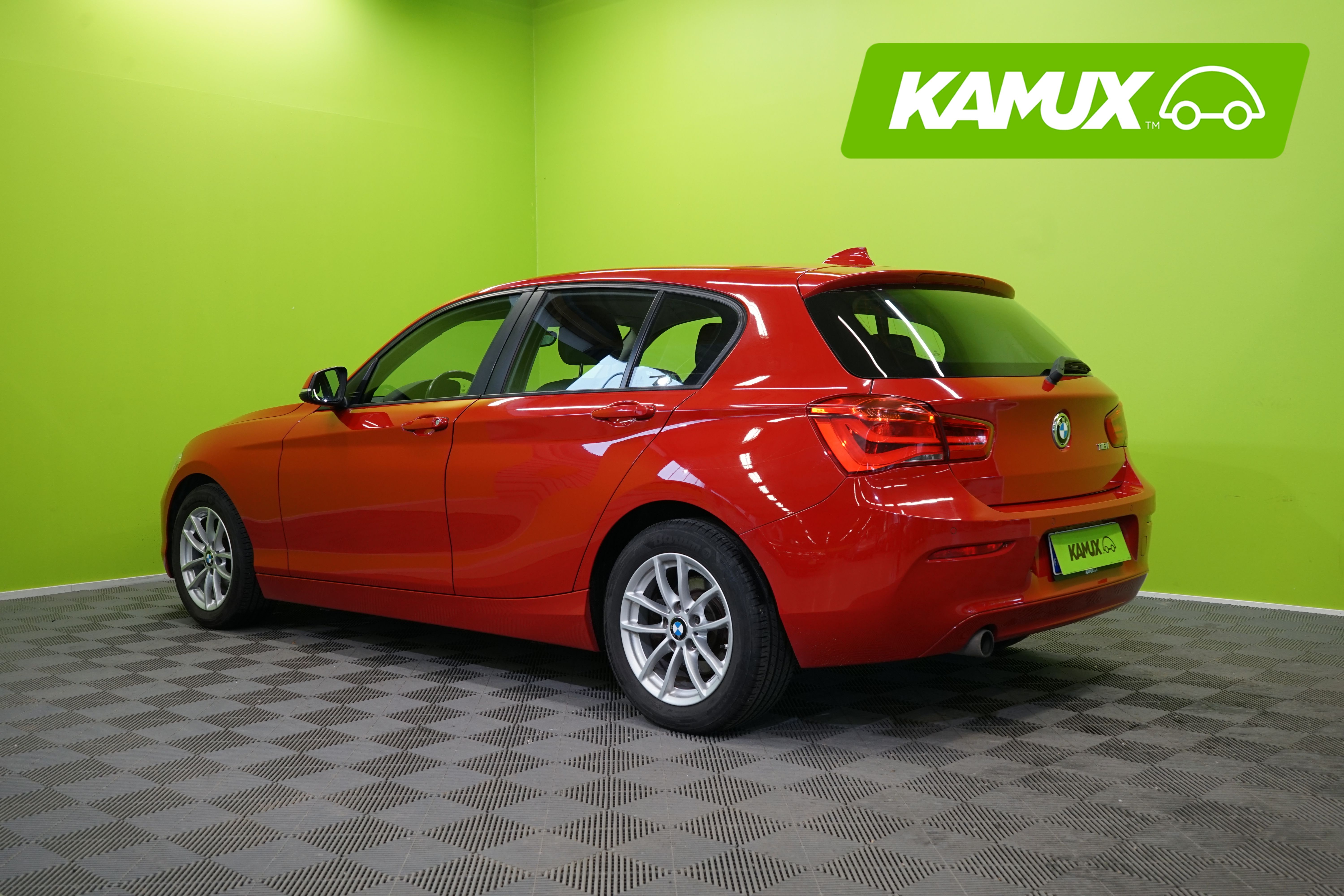 BMW 118 F20 Hatchback 118i Business 2015, kuva 4/21