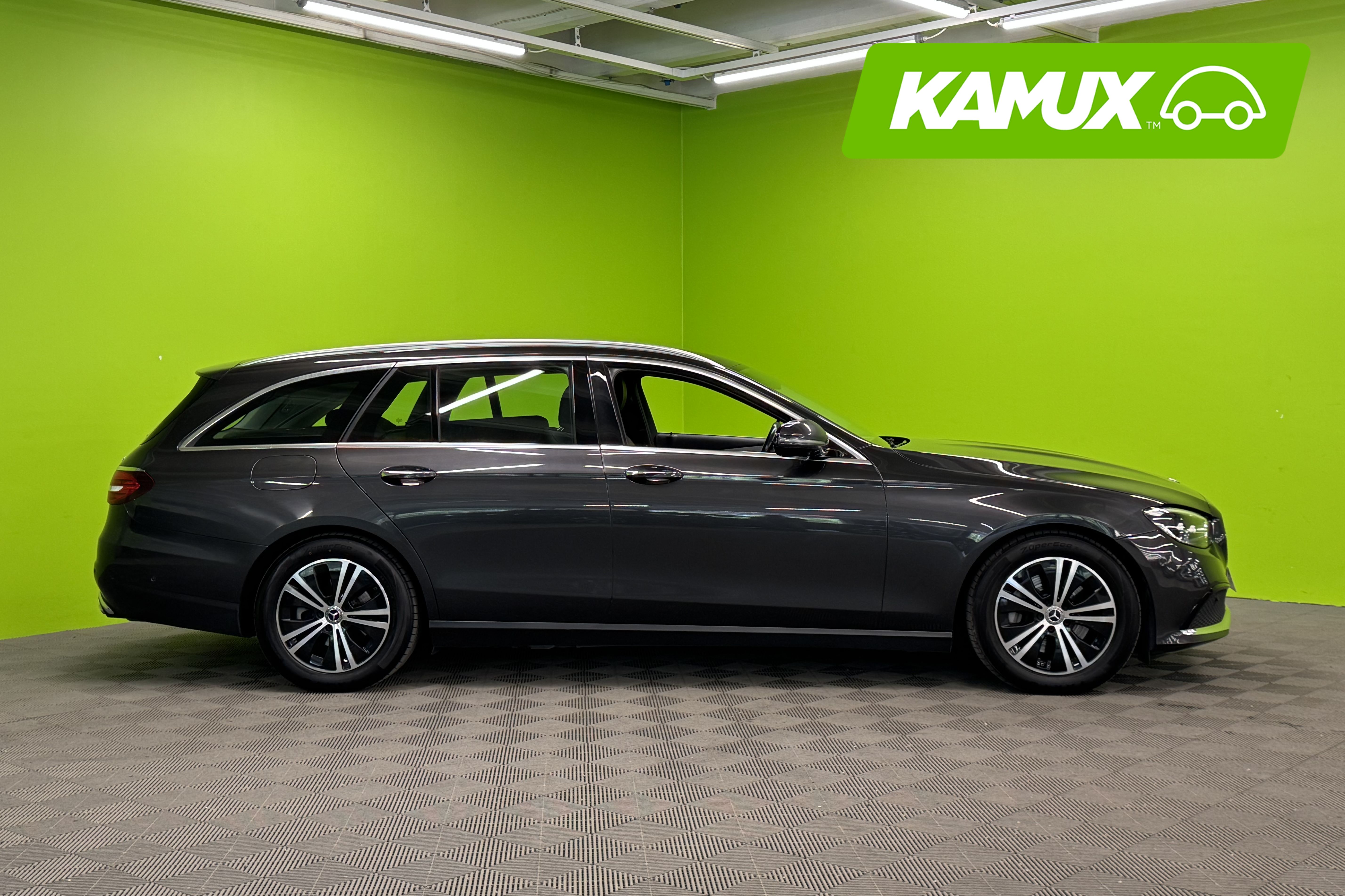 Mercedes-Benz E 2023, kuva 2/23