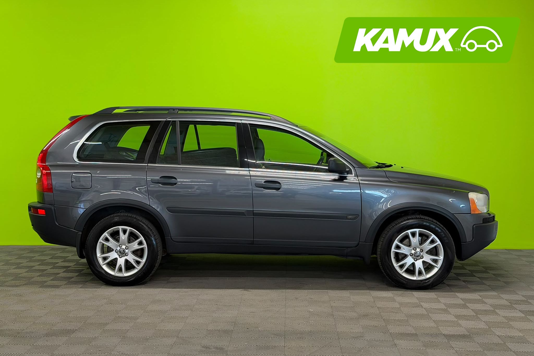 Volvo XC90 D5 7-paikkanen aut 2006, kuva 2/26