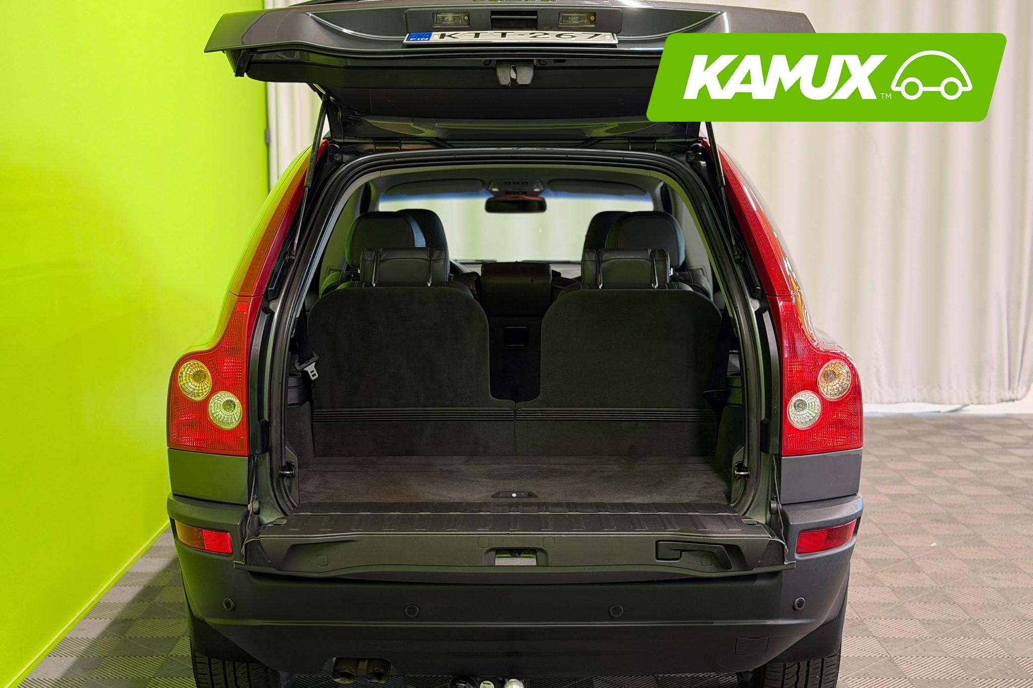 Volvo XC90 D5 7-paikkanen aut 2006, kuva 6/26