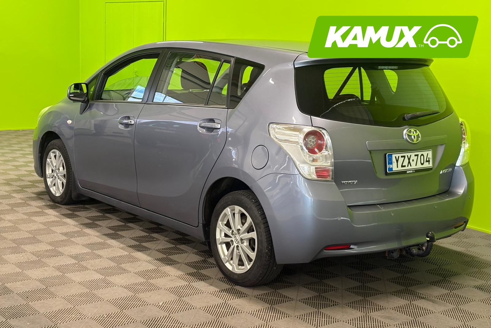 Toyota Verso 2,0 D-4D Sol Edition 2011, kuva 4/19