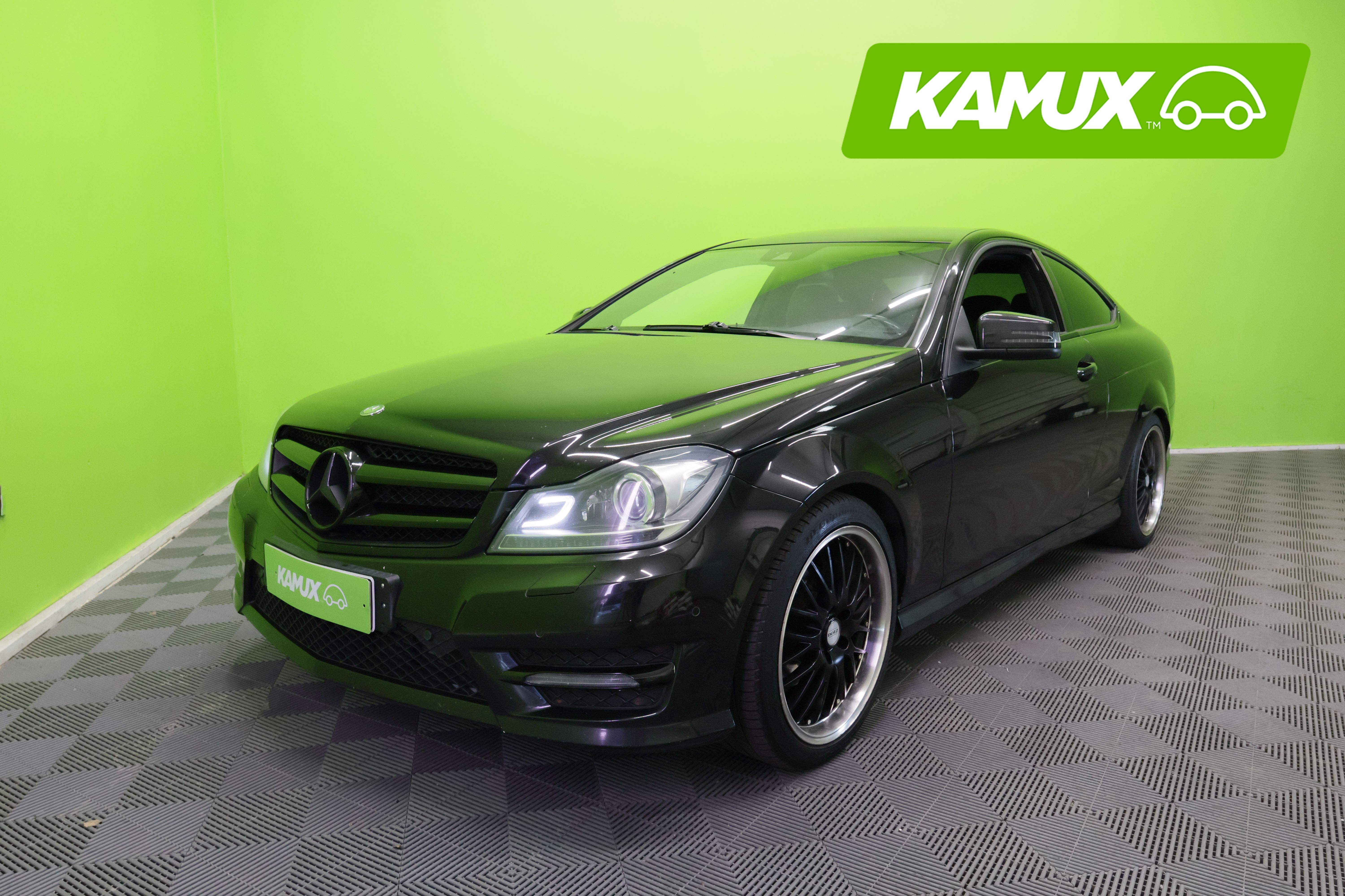 Mercedes-Benz C 180 Coupé A AMG-Styling 2013, kuva 4/19