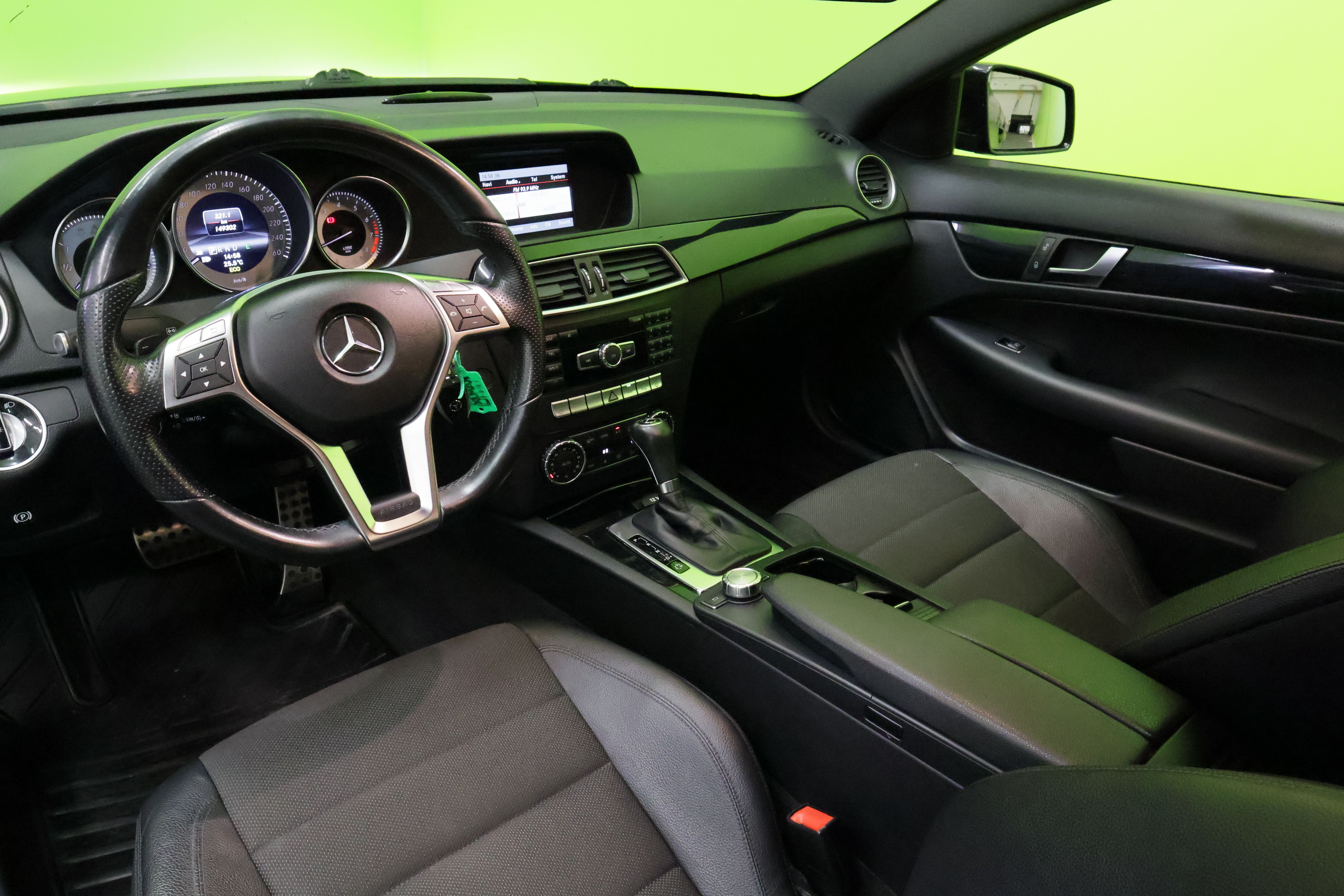 Mercedes-Benz C 180 Coupé A AMG-Styling 2013, kuva 7/19