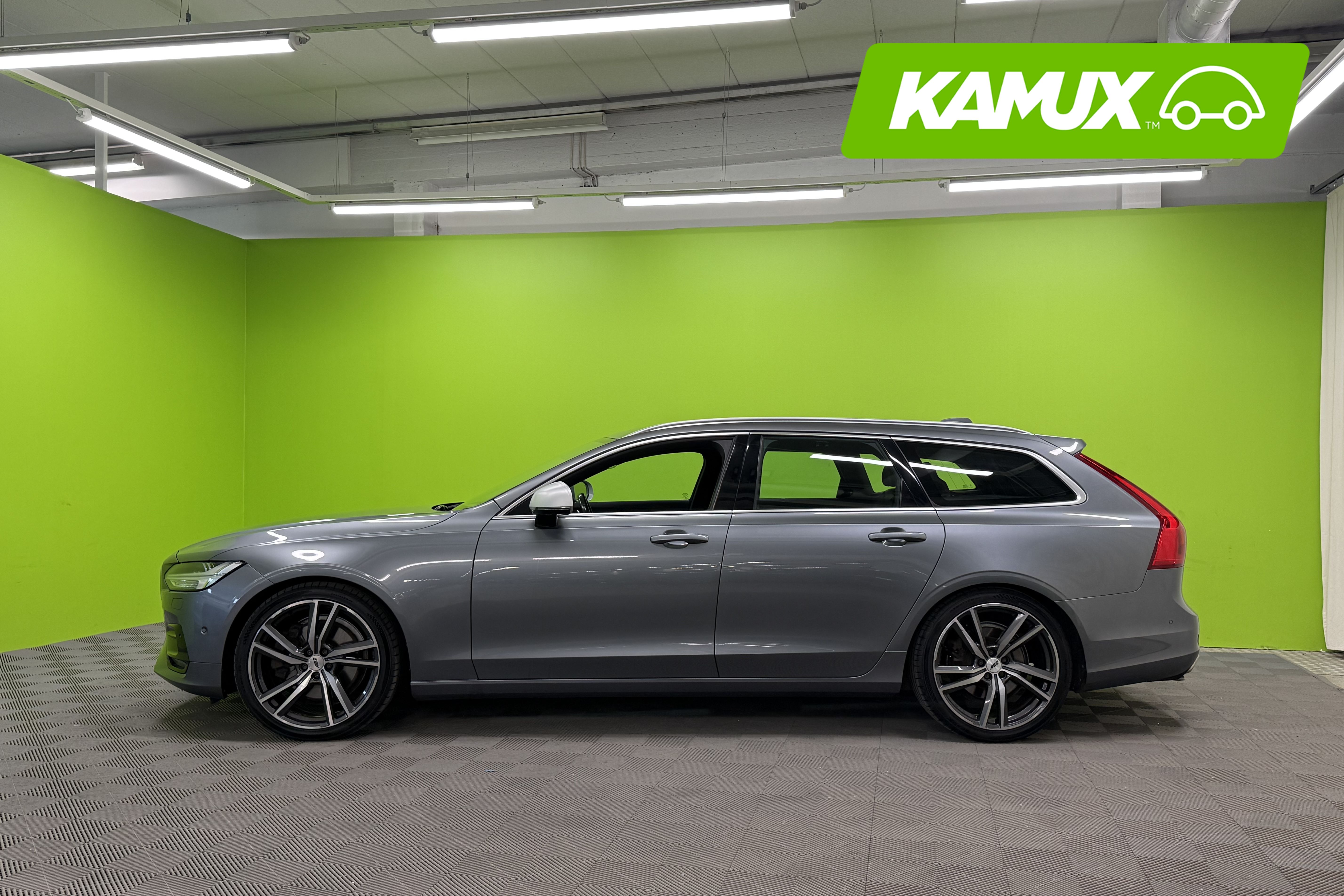 Volvo V90 D5 AWD Business R-Design aut 2017, kuva 5/38