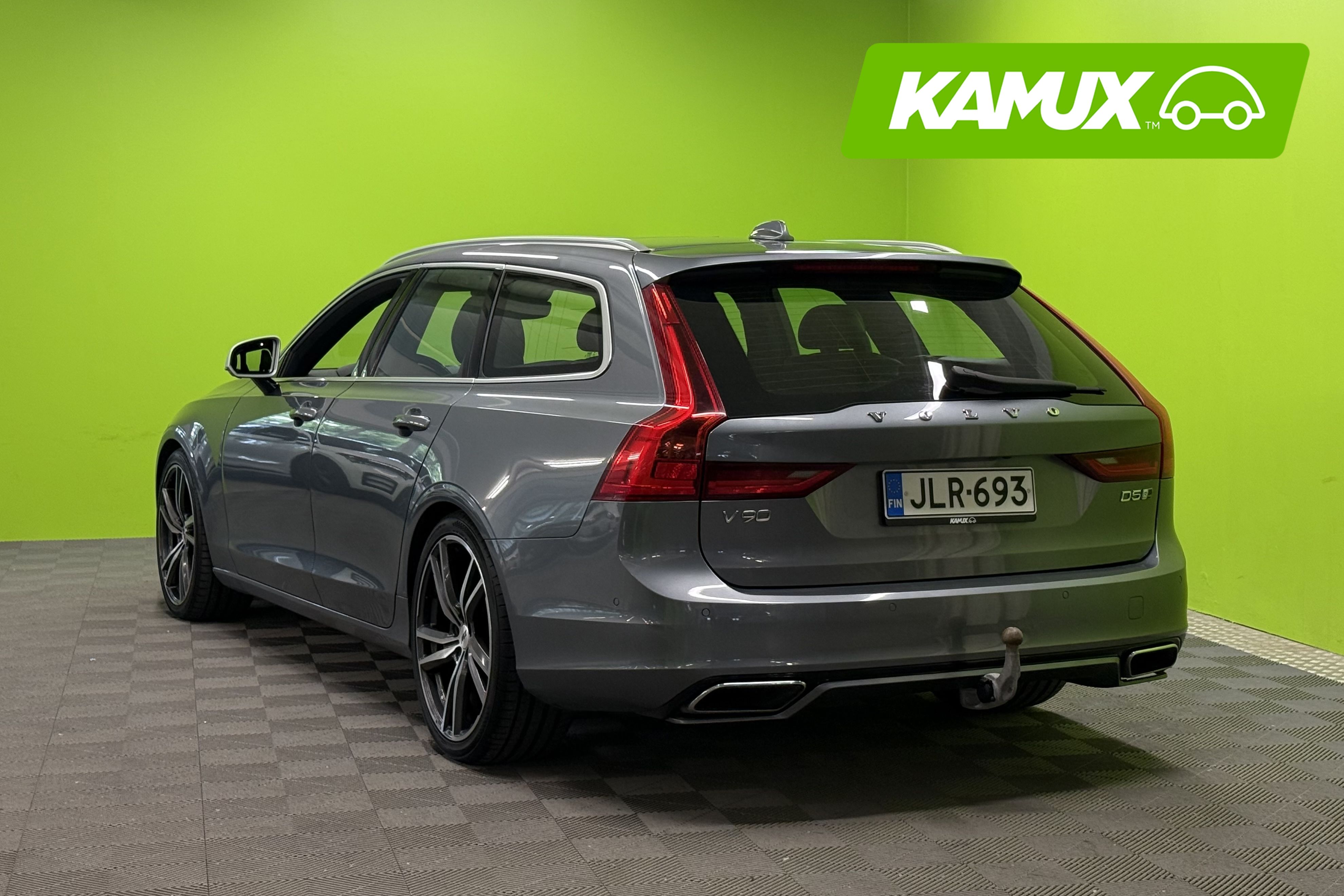 Volvo V90 D5 AWD Business R-Design aut 2017, kuva 4/38