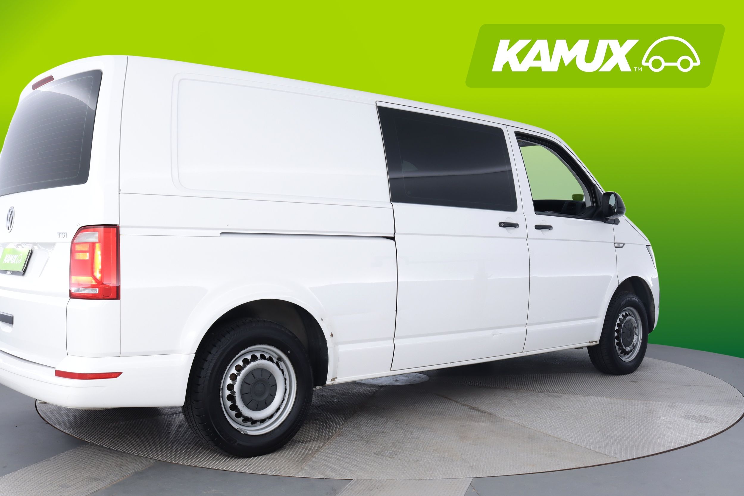 Volkswagen Transporter 2018, kuva 2/17