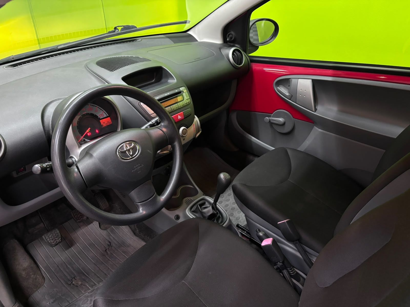 Toyota Aygo 2D Hatchback 1.0 2007, kuva 7/16