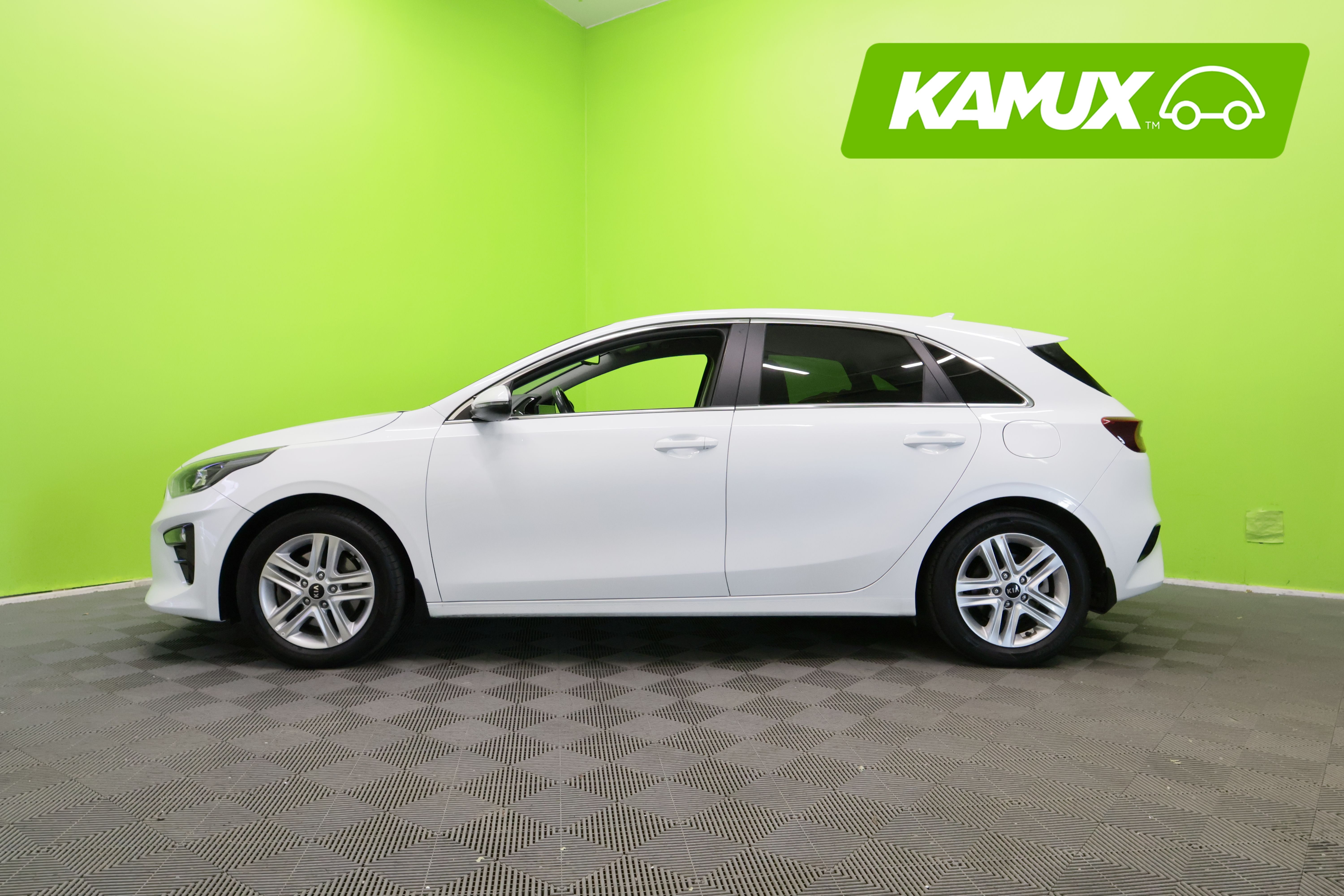 Kia Ceed 1,5 T-GDI 160hv A 2021, kuva 5/23