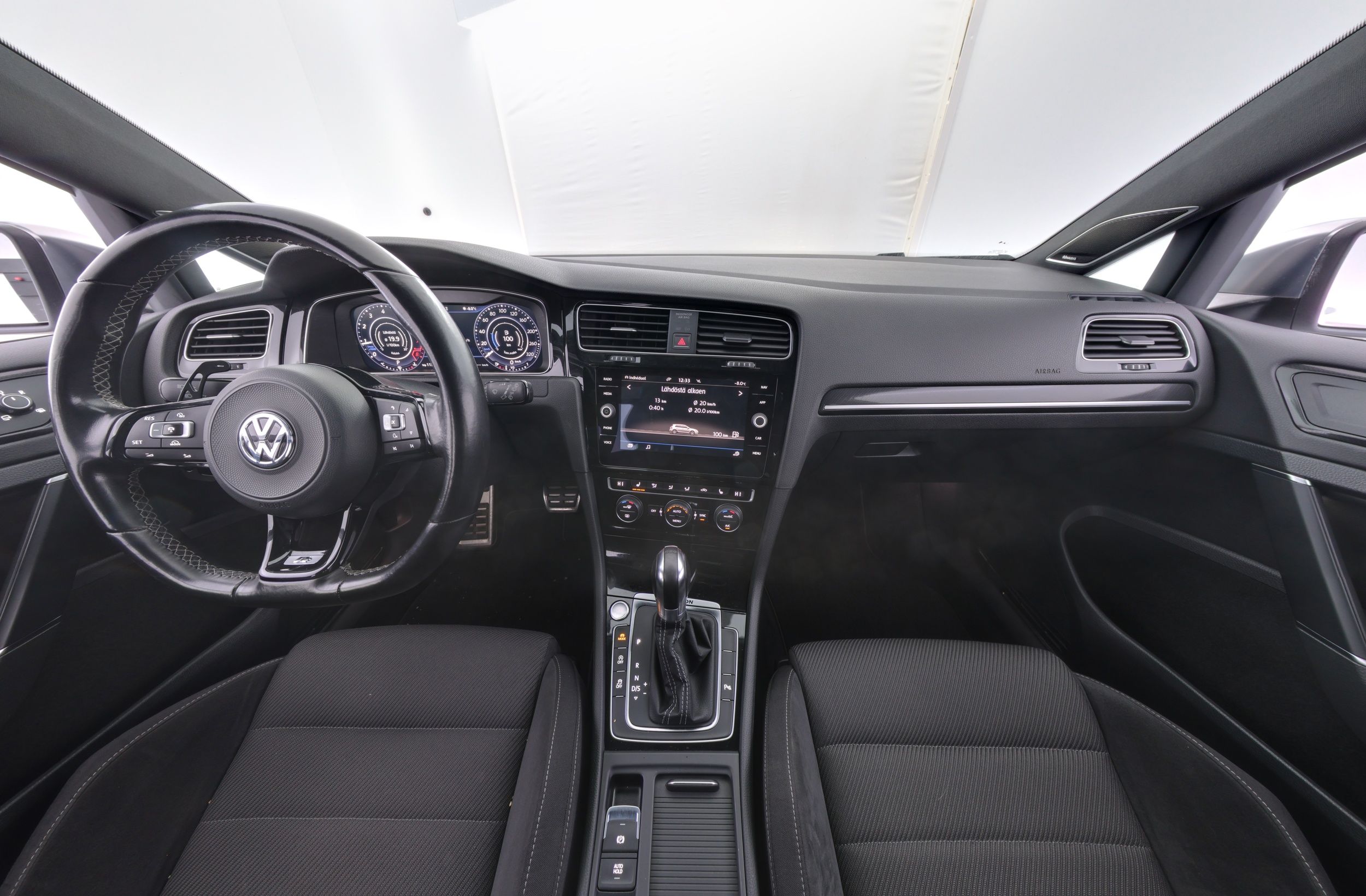Volkswagen Golf 2017, kuva 7/26