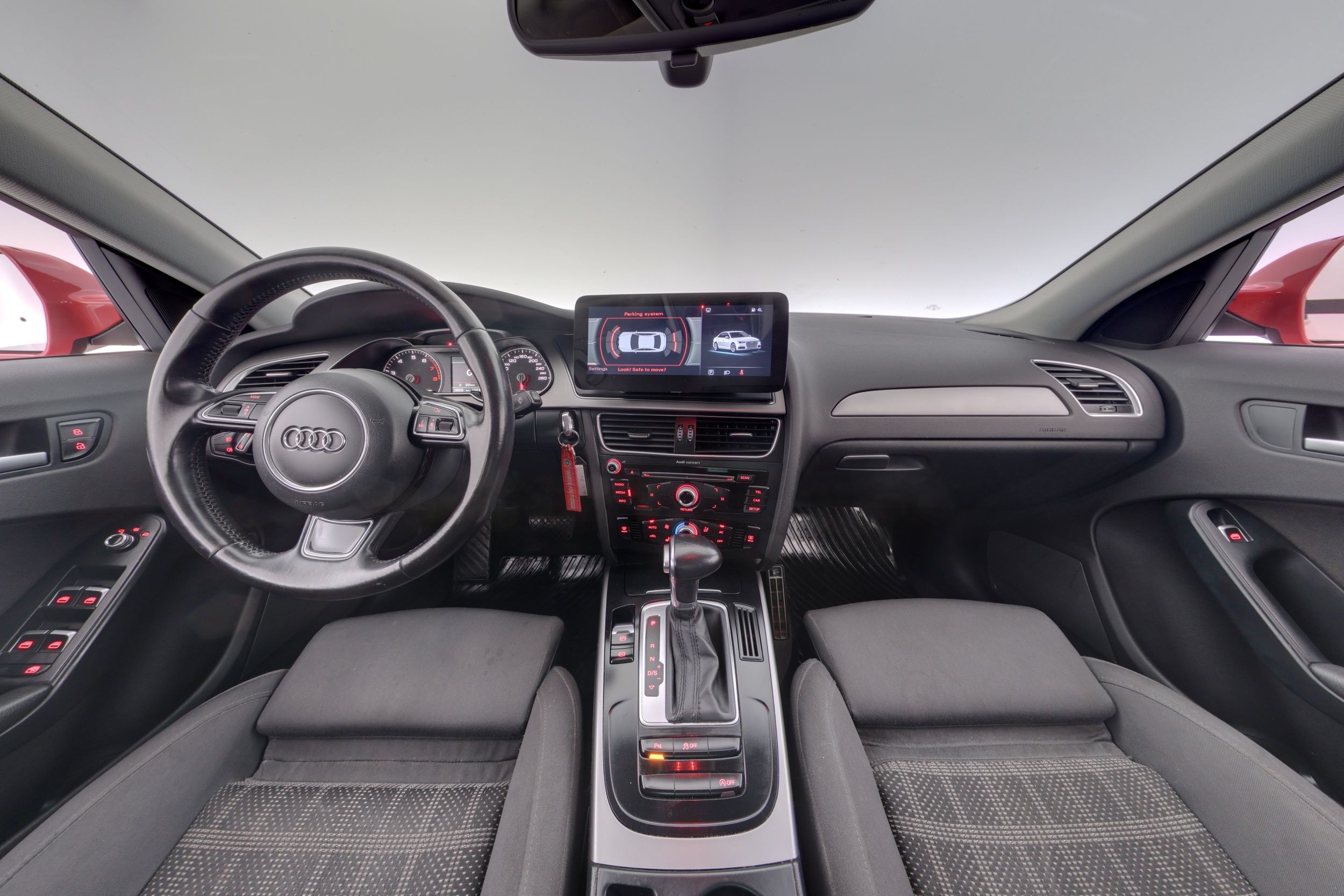 Audi A4 2014, photo 7/19