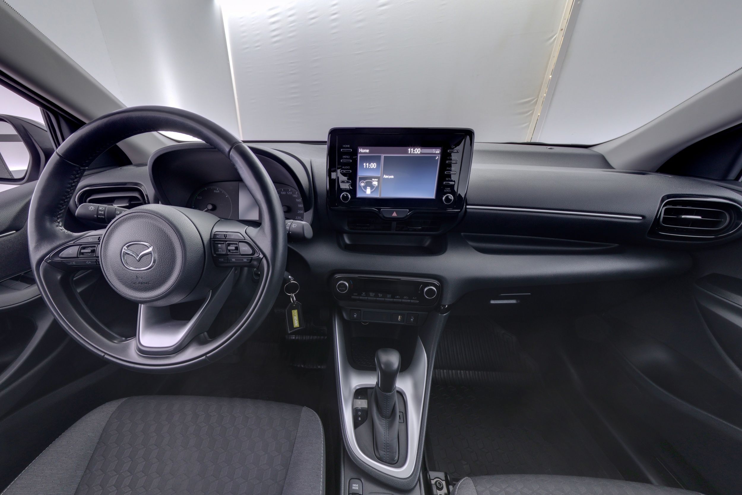 Mazda 2 Hybrid 1.5 (116) Pure Plus Pack 2023, kuva 7/23