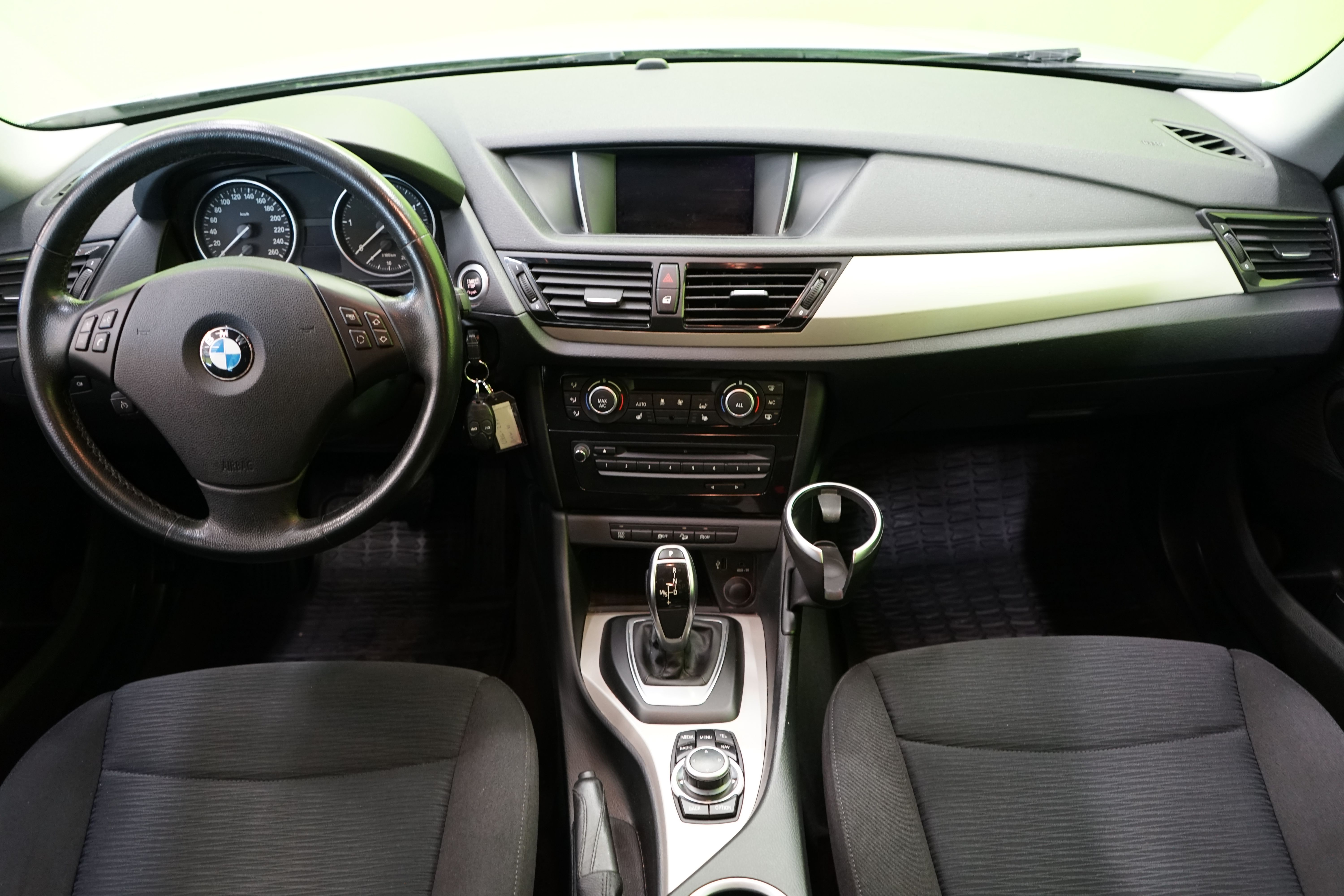 BMW X1 2013, kuva 7/23