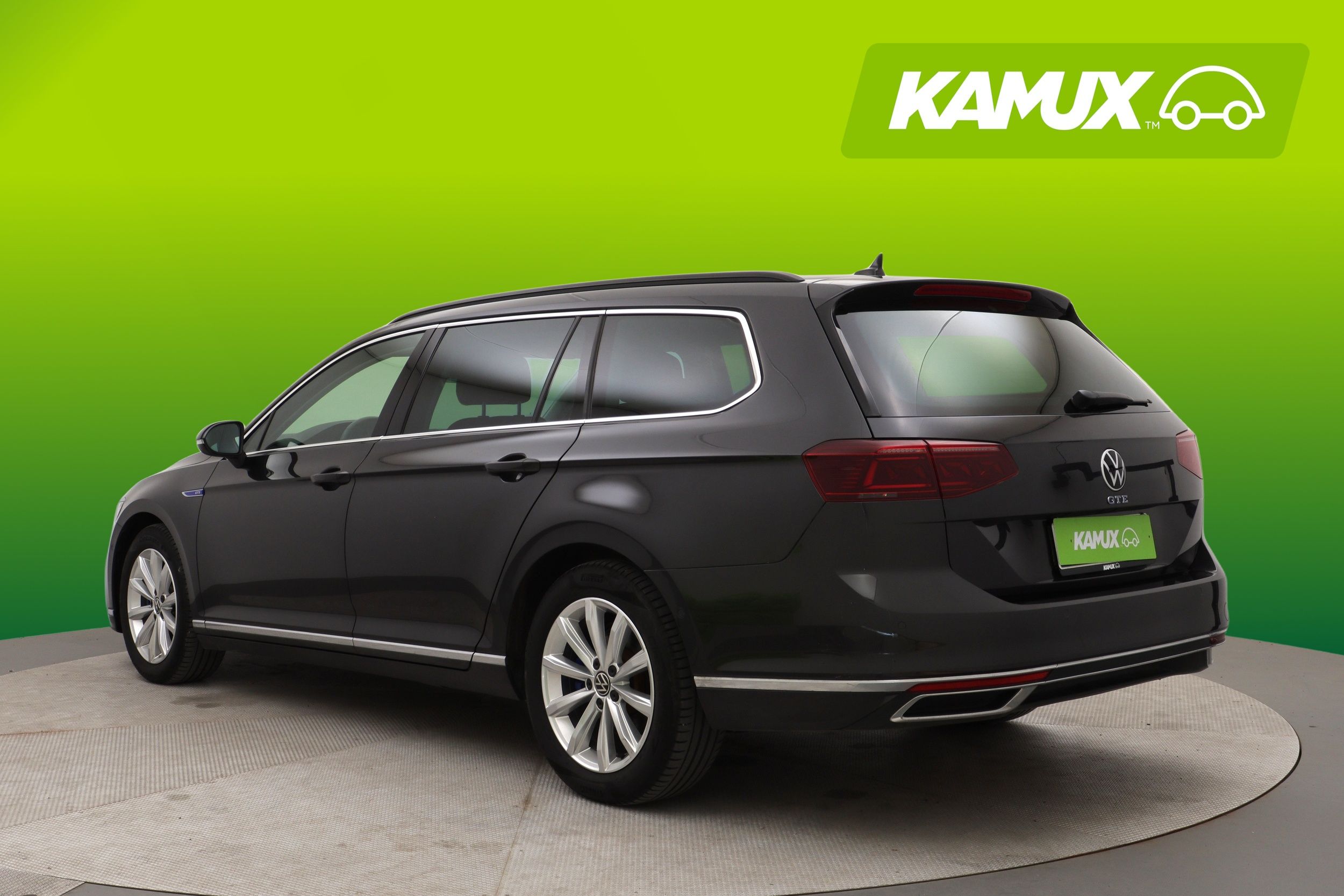 Volkswagen Passat 2021, photo 4/37