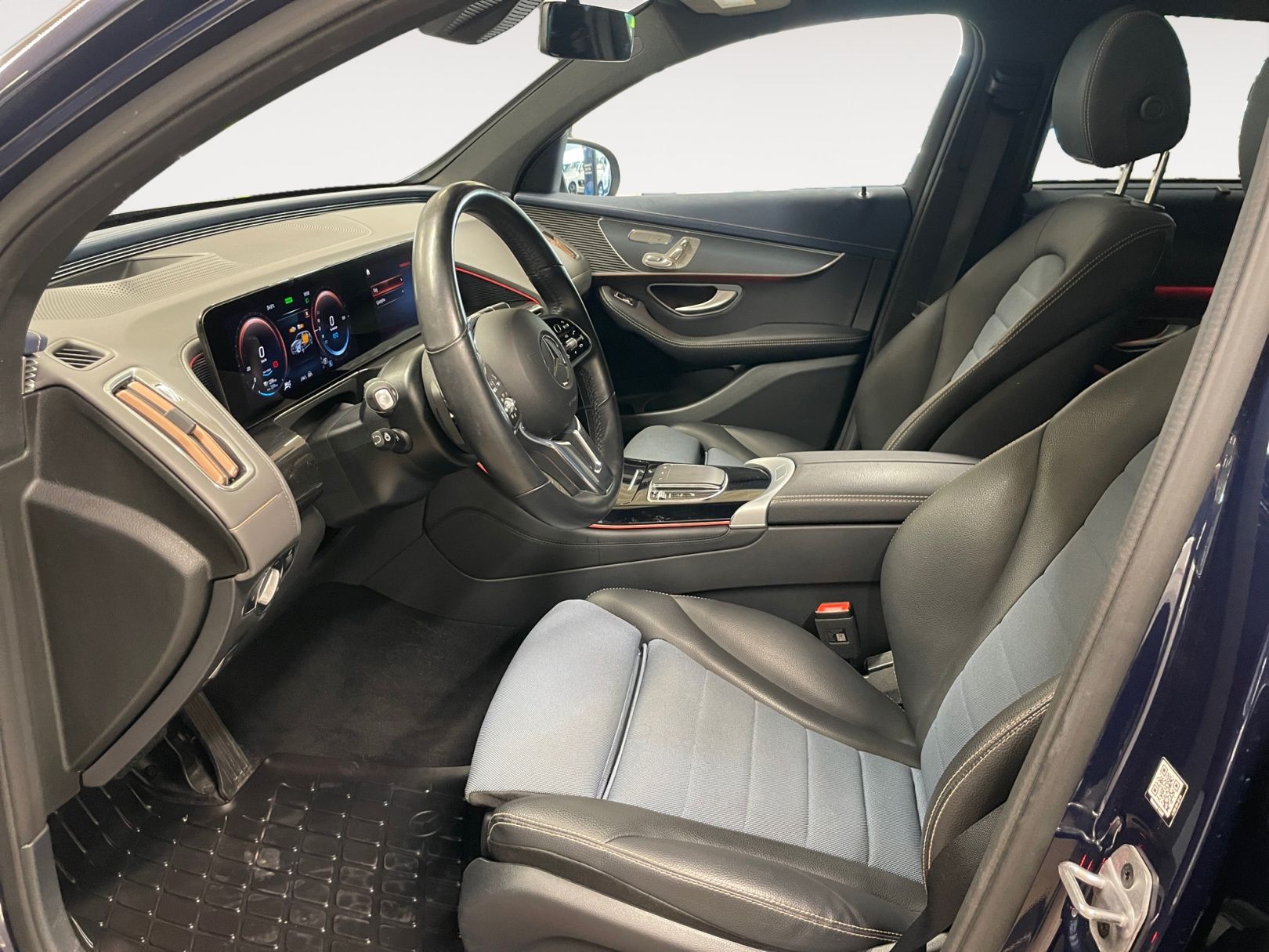 Mercedes-Benz EQC 400 4MATIC Business 2022, kuva 7/27