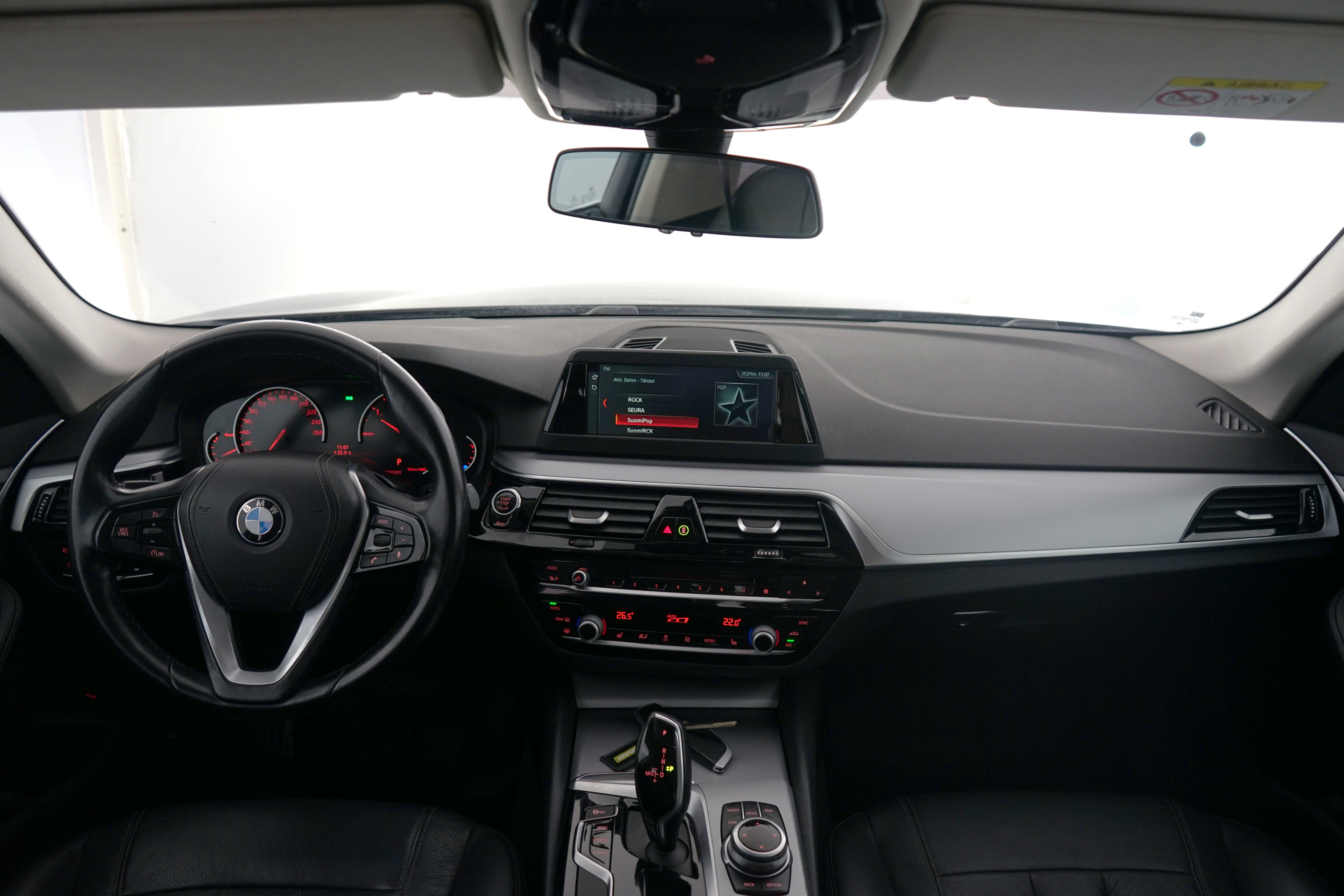 BMW 520 G30 Sedan 520d A xDrive Business 2018, kuva 7/22