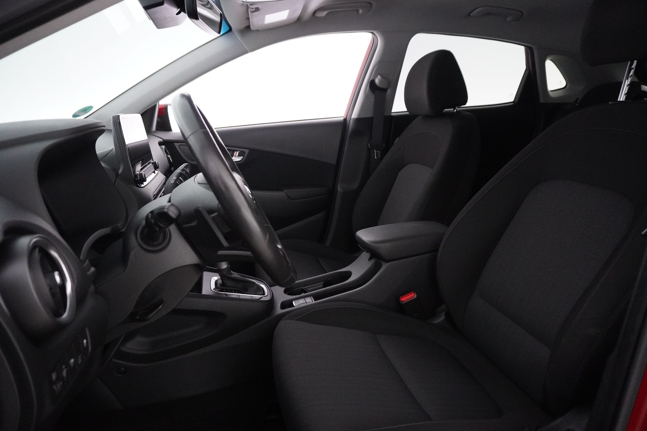 Hyundai Kona 1.6 GDI Hybrid 2WD 2022, kuva 7/20