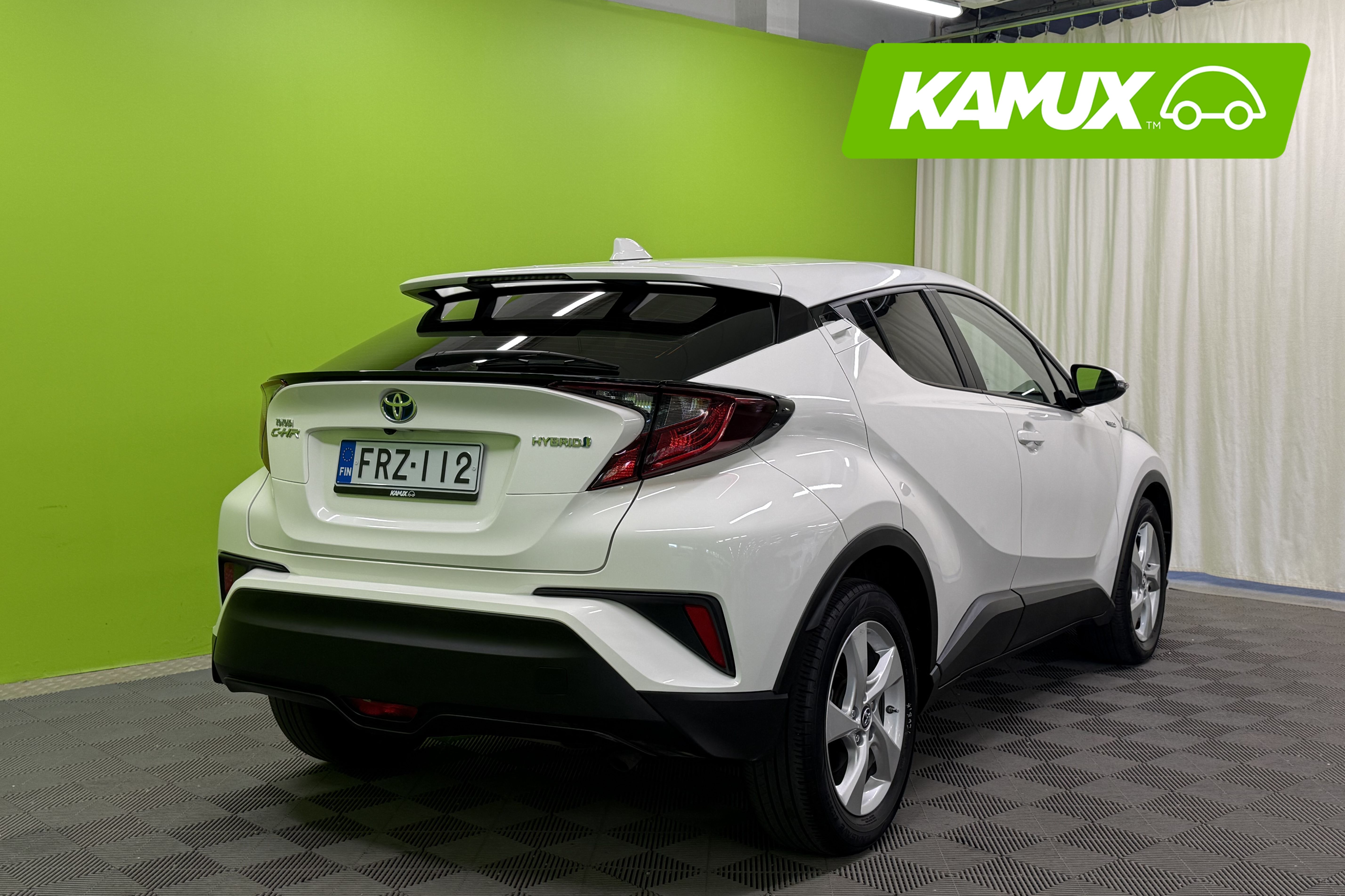 Toyota C-HR 2021, photo 3/27