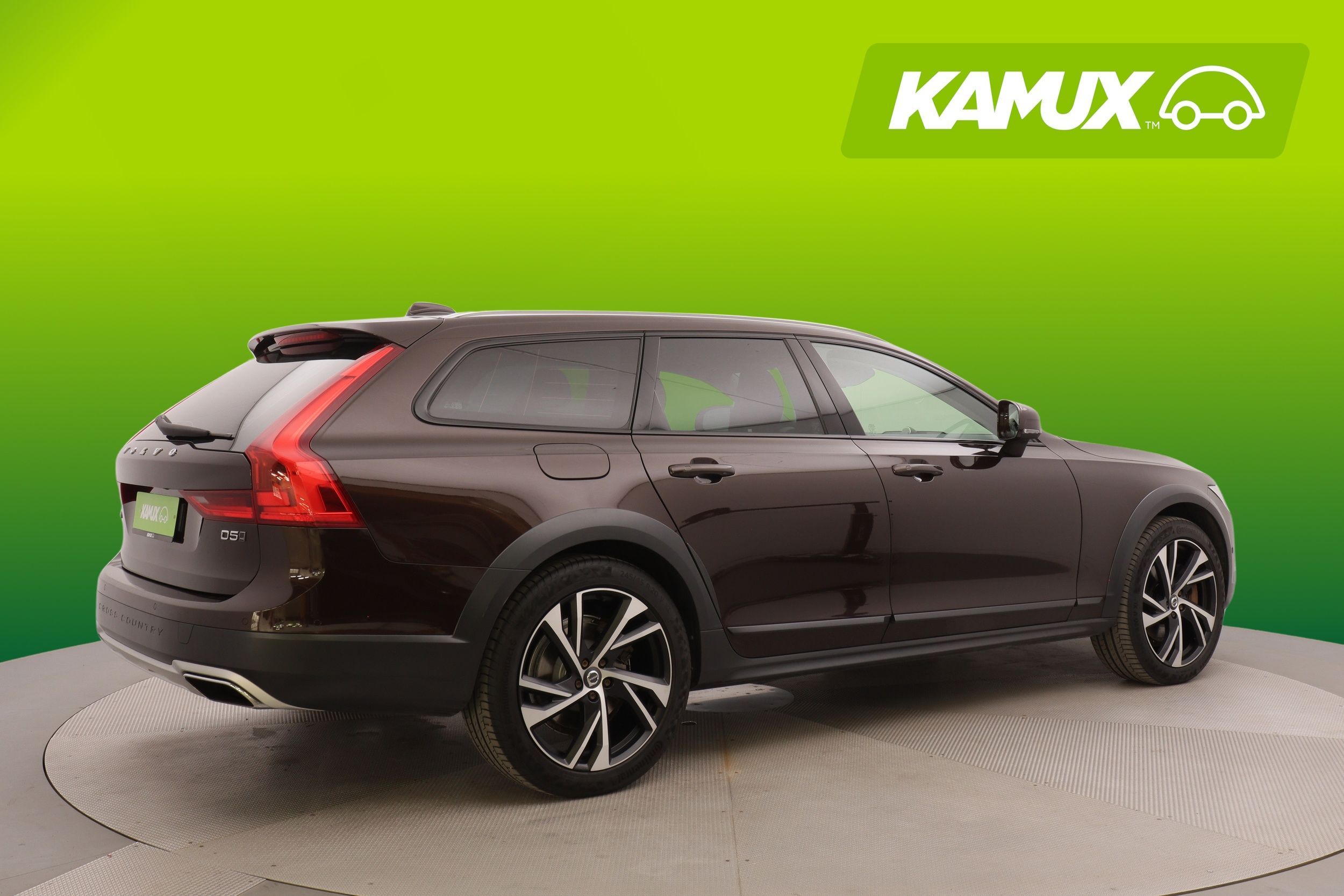 Volvo V90 Cross Country 2017, kuva 2/43